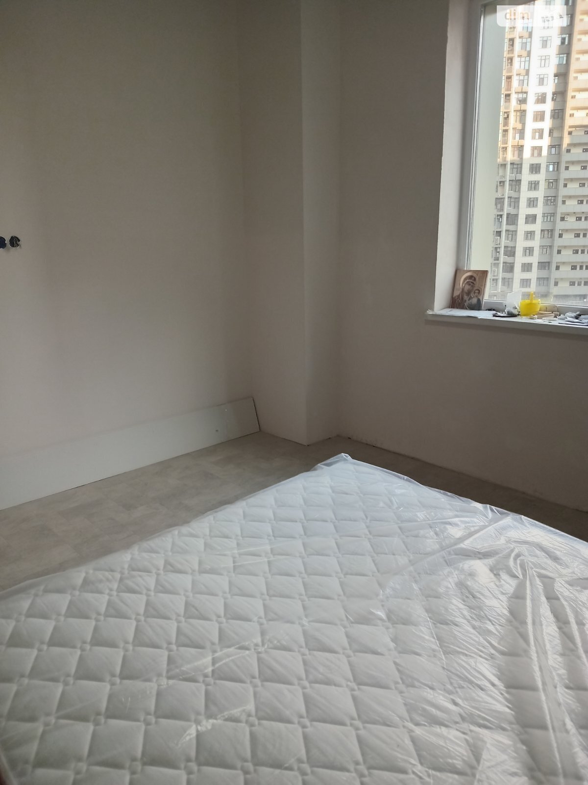 Продаж однокімнатної квартири в Києві, на вул. Андрія Верхогляда 14А, район Чорна Гора фото 1