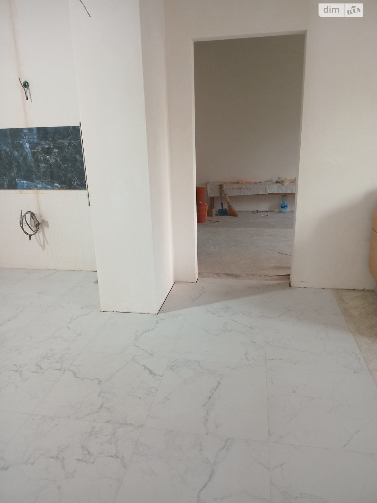 Продаж однокімнатної квартири в Києві, на вул. Андрія Верхогляда 14А, район Чорна Гора фото 1