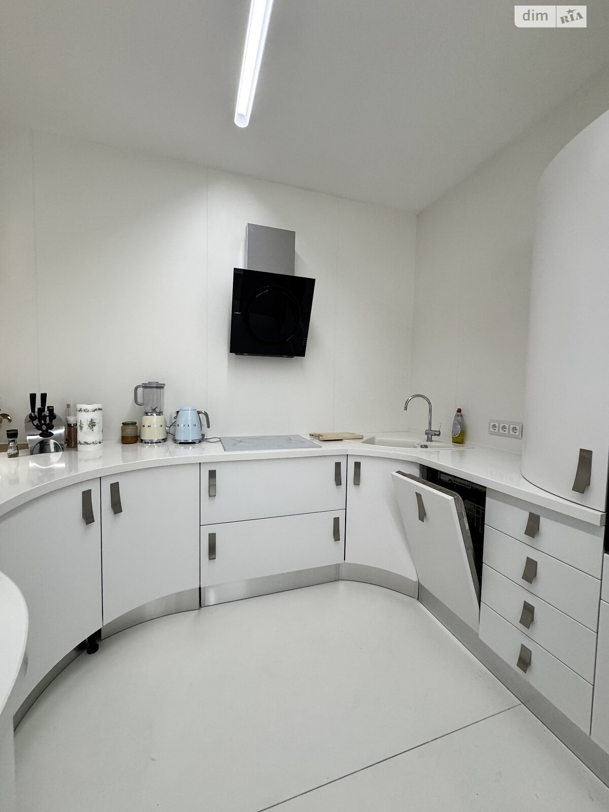 Продажа двухкомнатной квартиры в Киеве, на ул. Андрея Верхогляда 5, район Черная Гора фото 1