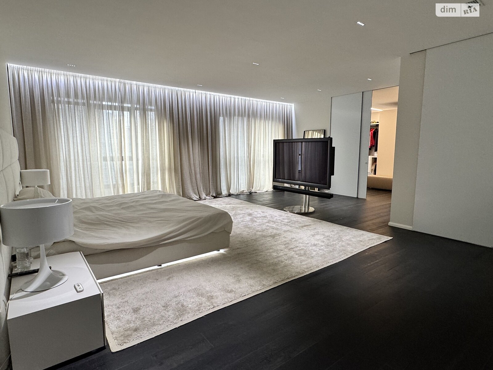 Продажа двухкомнатной квартиры в Киеве, на ул. Андрея Верхогляда 5, район Черная Гора фото 1