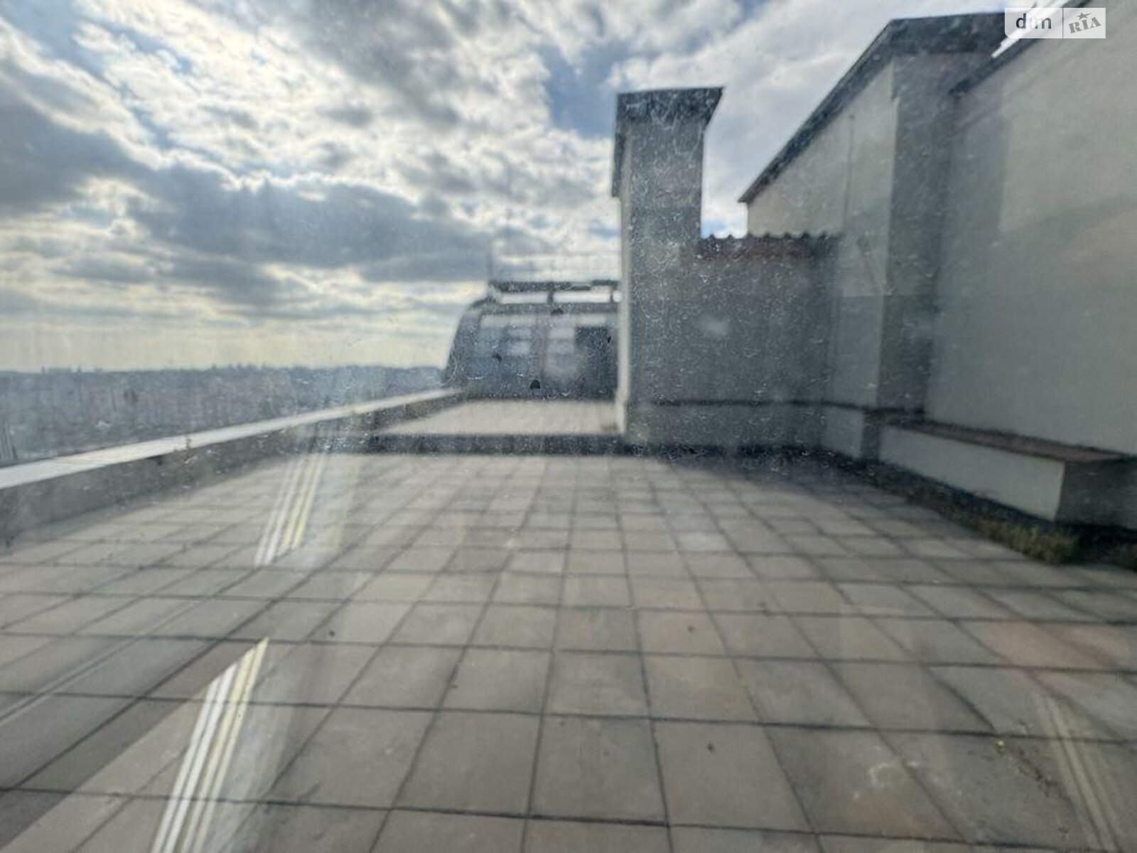 Продаж чотирикімнатної квартири в Києві, на вул. Андрія Верхогляда 4Б, район Чорна Гора фото 1