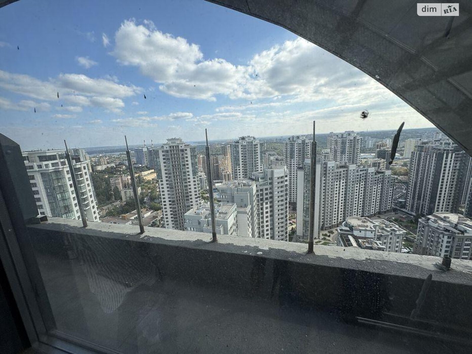 Продаж чотирикімнатної квартири в Києві, на вул. Андрія Верхогляда 4Б, район Чорна Гора фото 1