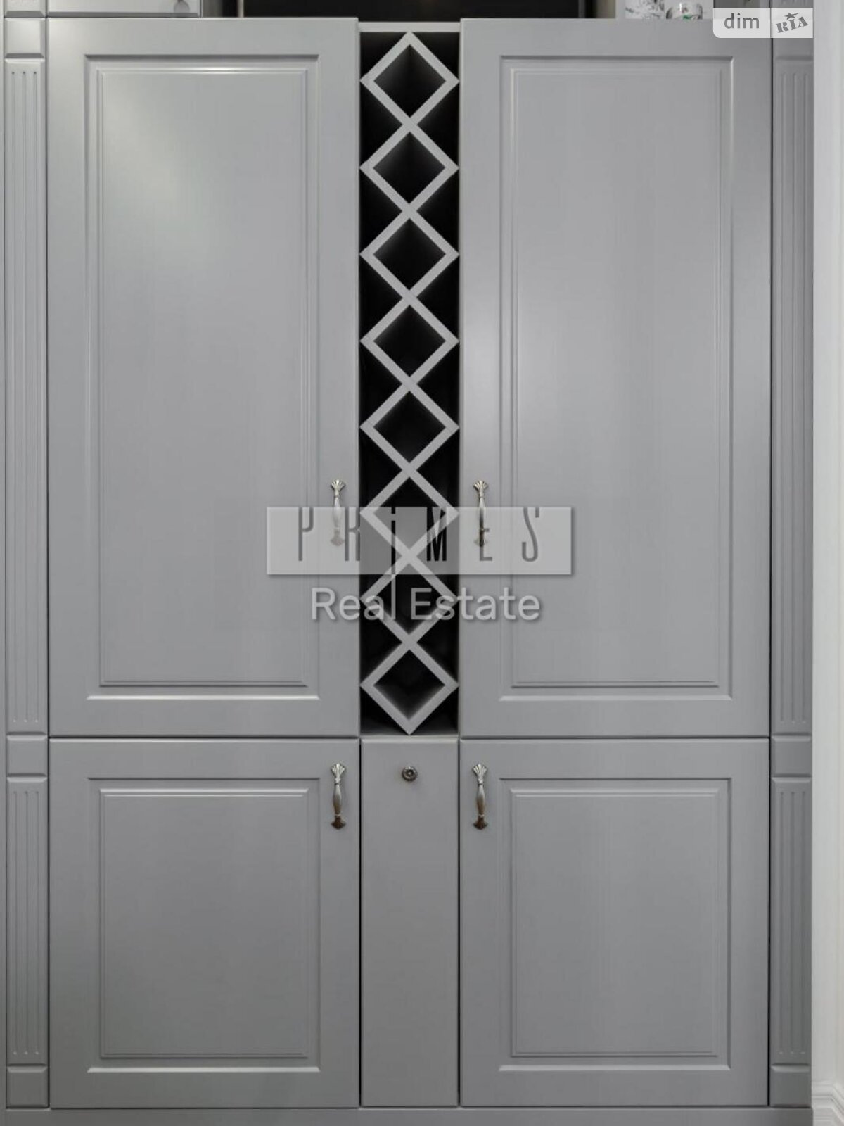 Продаж трикімнатної квартири в Києві, на вул. Андрія Верхогляда 20, район Чорна Гора фото 1 Продаж трикімнатної квартири в Києві, на вул. Андрія Верхогляда 20, район Чорна Гора фото 1