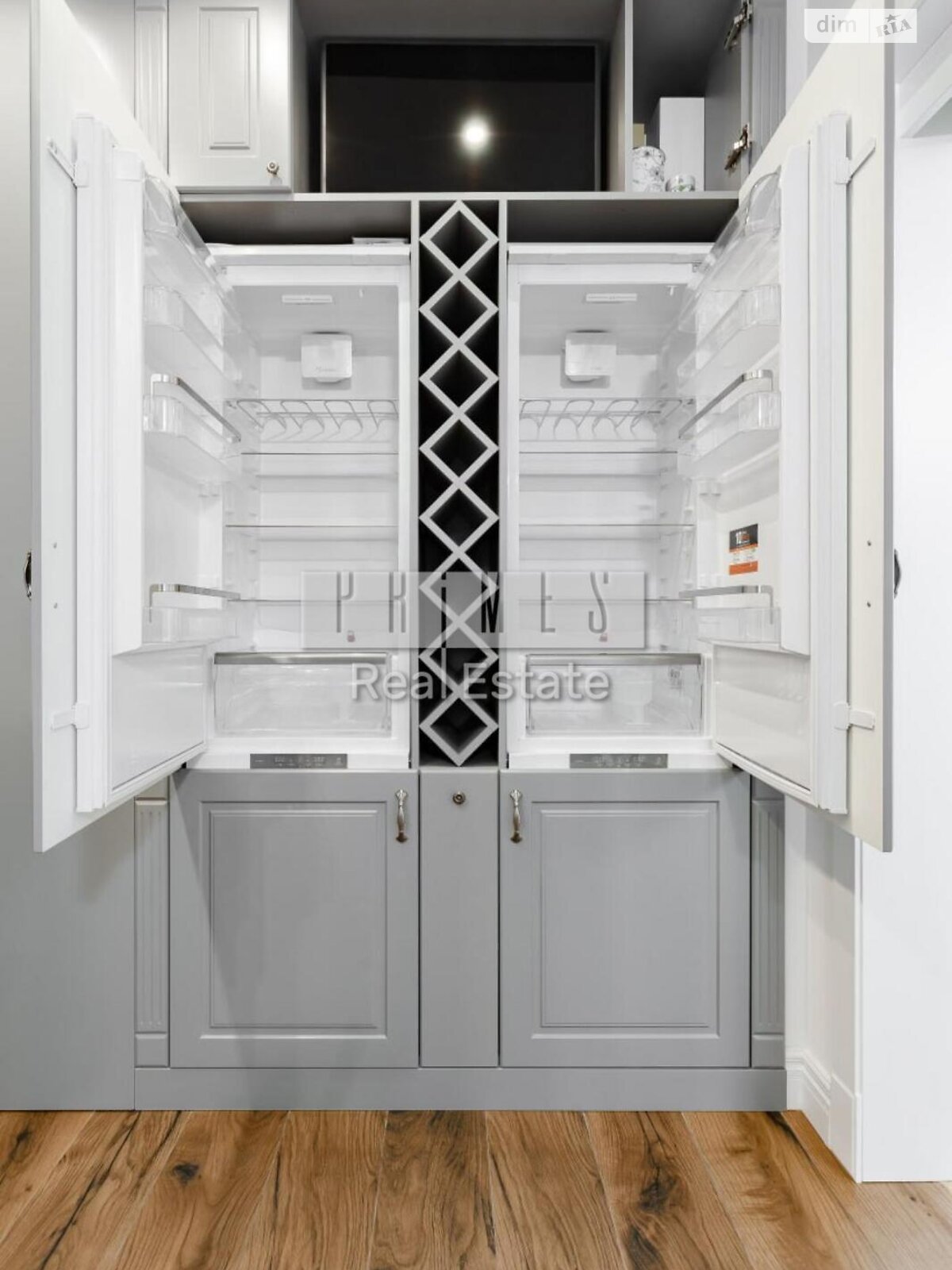 Продаж трикімнатної квартири в Києві, на вул. Андрія Верхогляда 20, район Чорна Гора фото 1 Продаж трикімнатної квартири в Києві, на вул. Андрія Верхогляда 20, район Чорна Гора фото 1