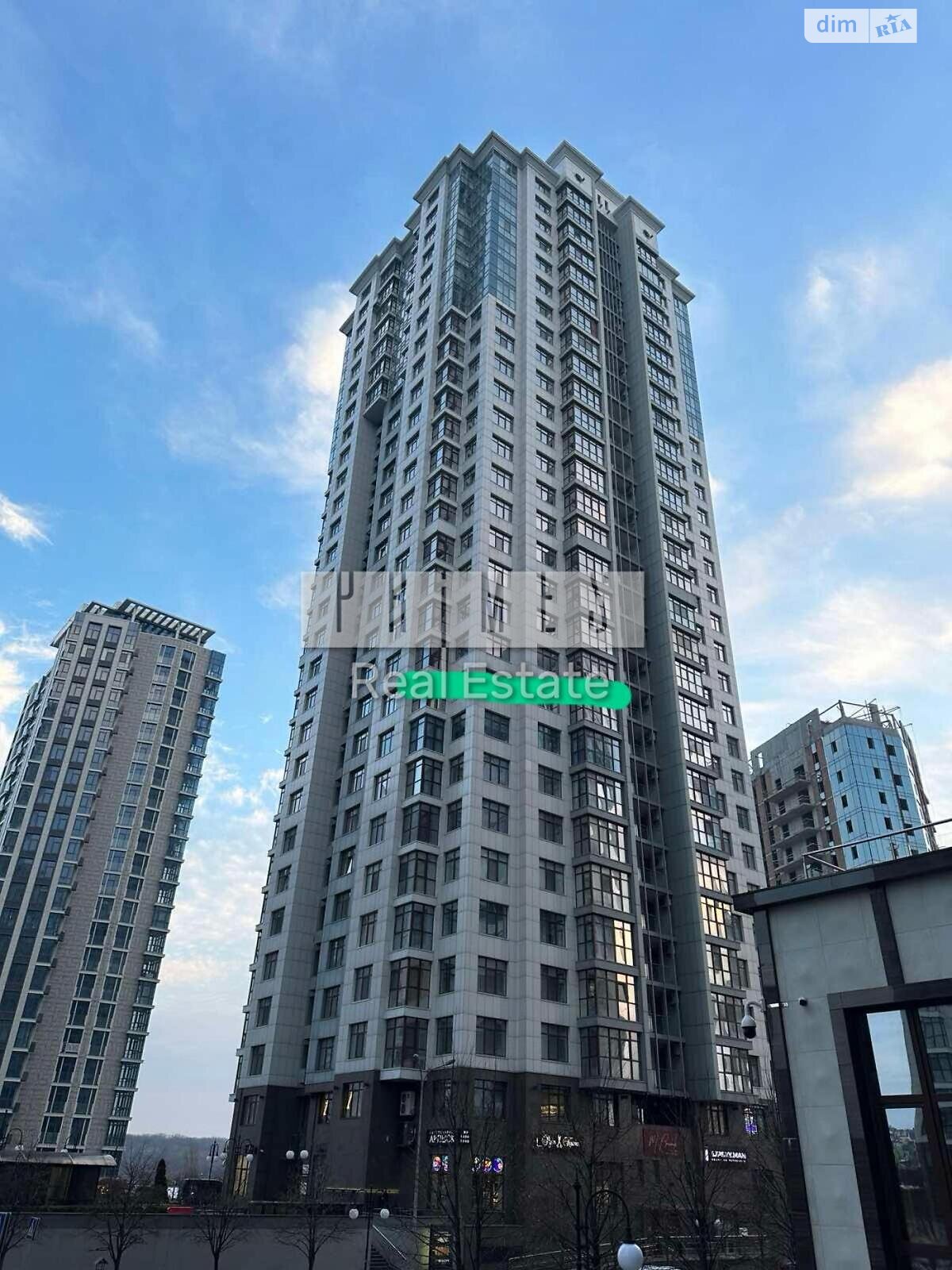 Продаж трикімнатної квартири в Києві, на вул. Андрія Верхогляда 17, район Чорна Гора фото 1