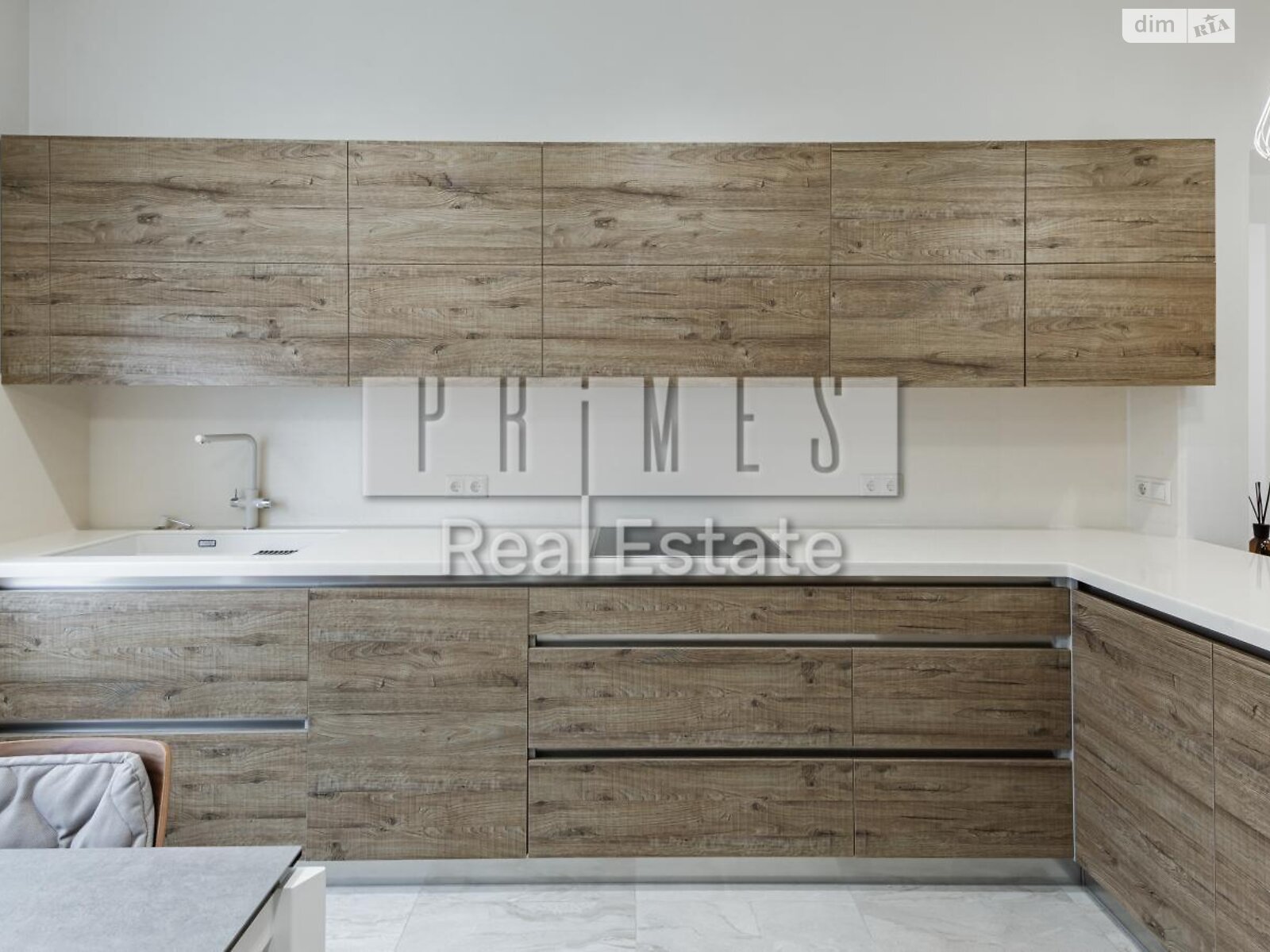 Продаж трикімнатної квартири в Києві, на вул. Андрія Верхогляда 20, район Чорна Гора фото 1