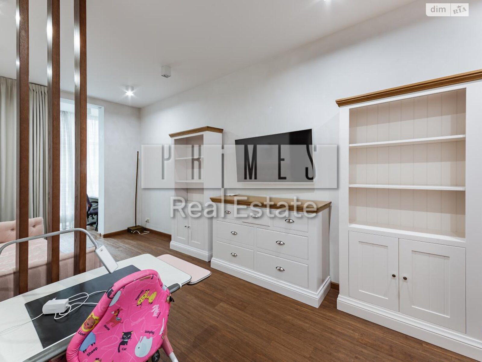 Продаж трикімнатної квартири в Києві, на вул. Андрія Верхогляда 20, район Чорна Гора фото 1