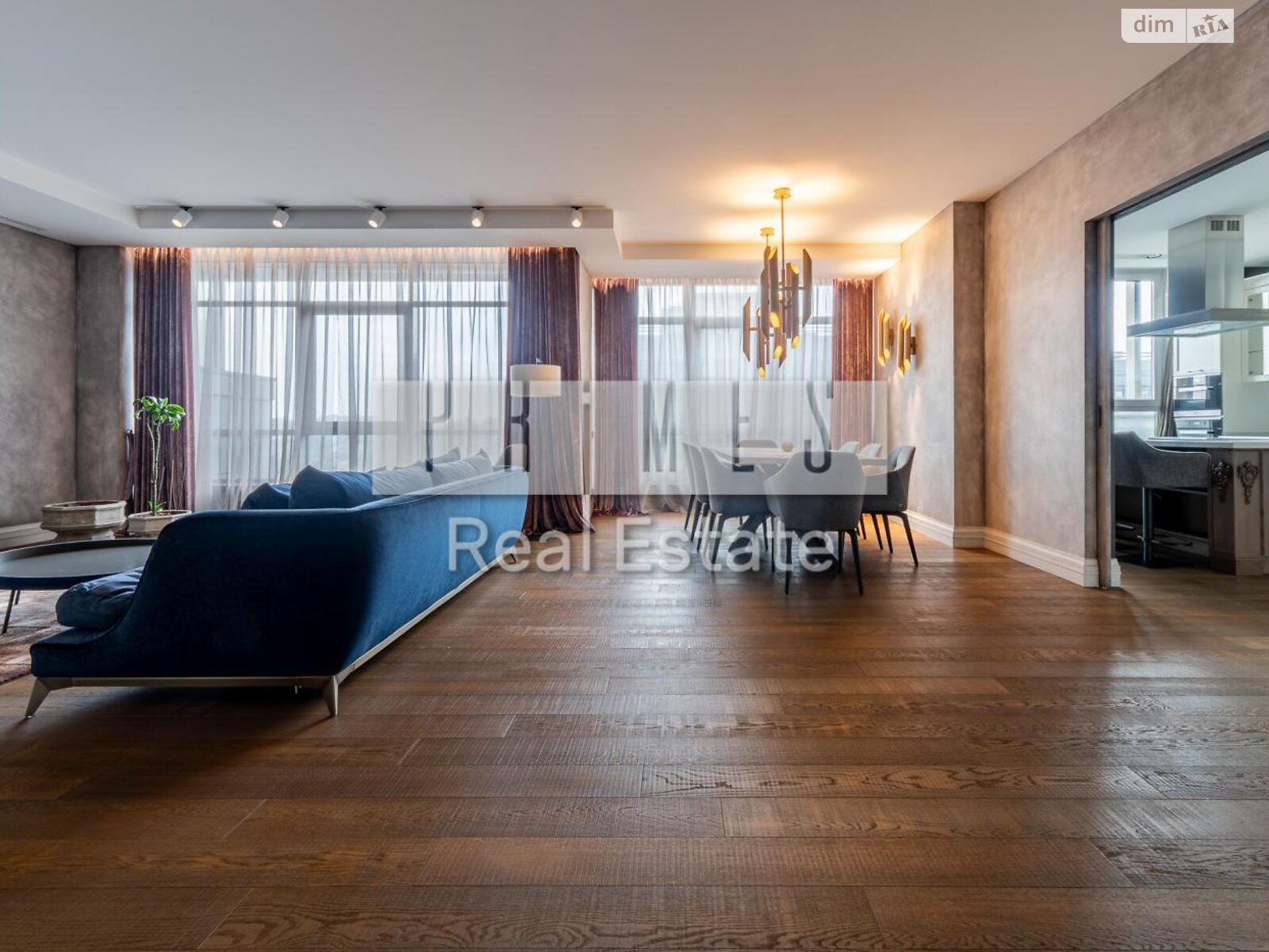 Продажа четырехкомнатной квартиры в Киеве, на ул. Андрея Верхогляда 12, район Черная Гора фото 1