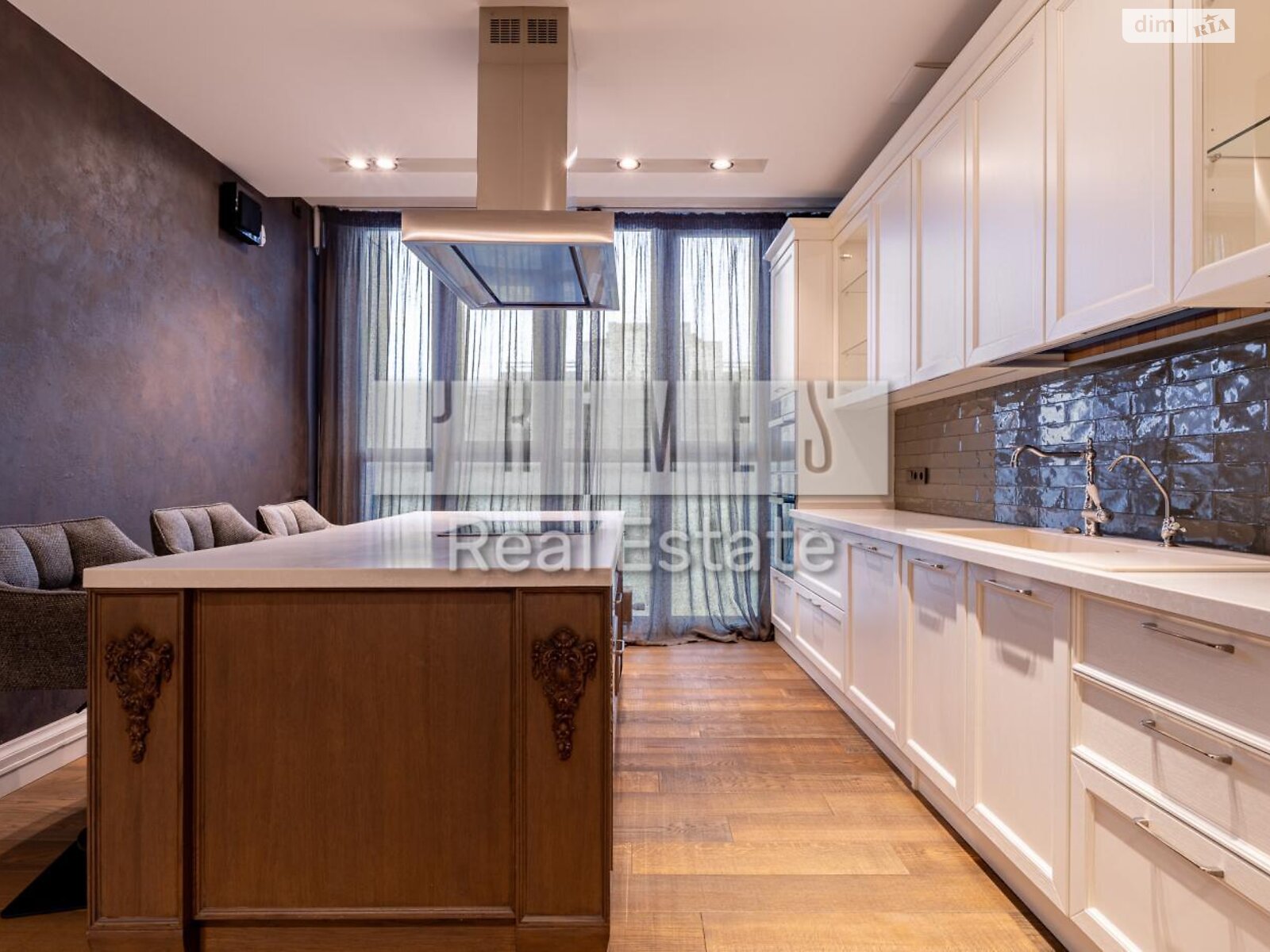 Продажа четырехкомнатной квартиры в Киеве, на ул. Андрея Верхогляда 12, район Черная Гора фото 1