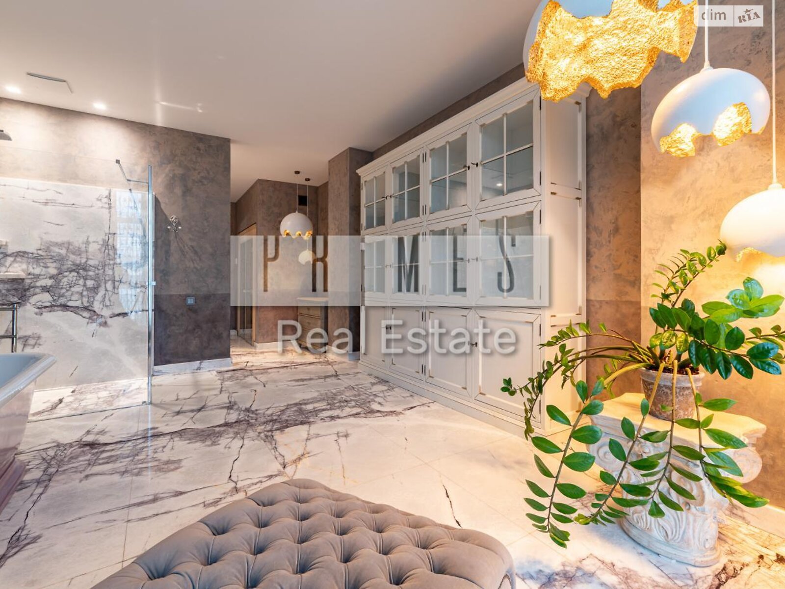 Продажа четырехкомнатной квартиры в Киеве, на ул. Андрея Верхогляда 12, район Черная Гора фото 1