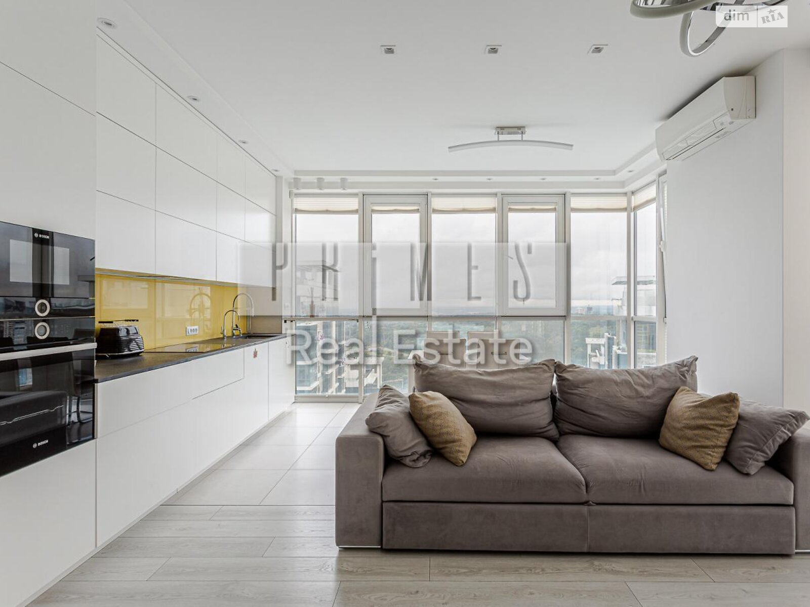 Продаж двокімнатної квартири в Києві, на вул. Андрія Верхогляда 17, район Чорна Гора фото 1