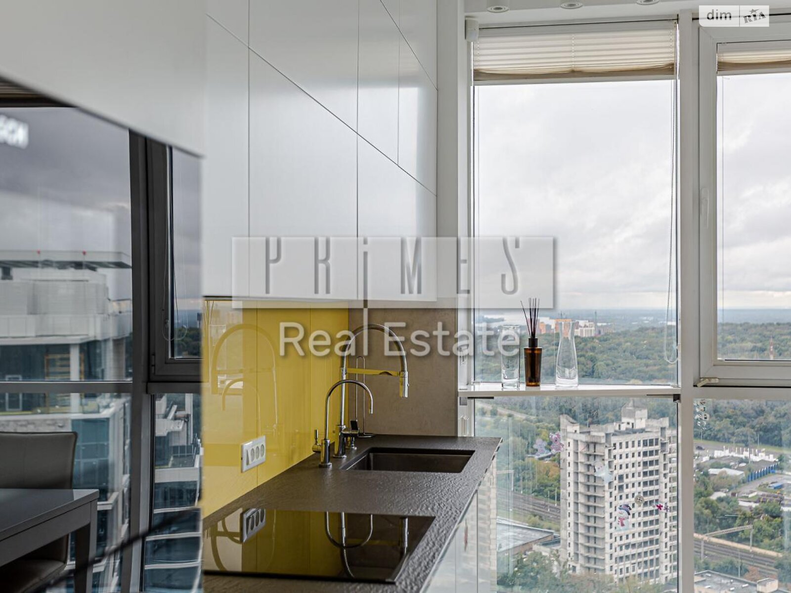 Продаж двокімнатної квартири в Києві, на вул. Андрія Верхогляда 17, район Чорна Гора фото 1