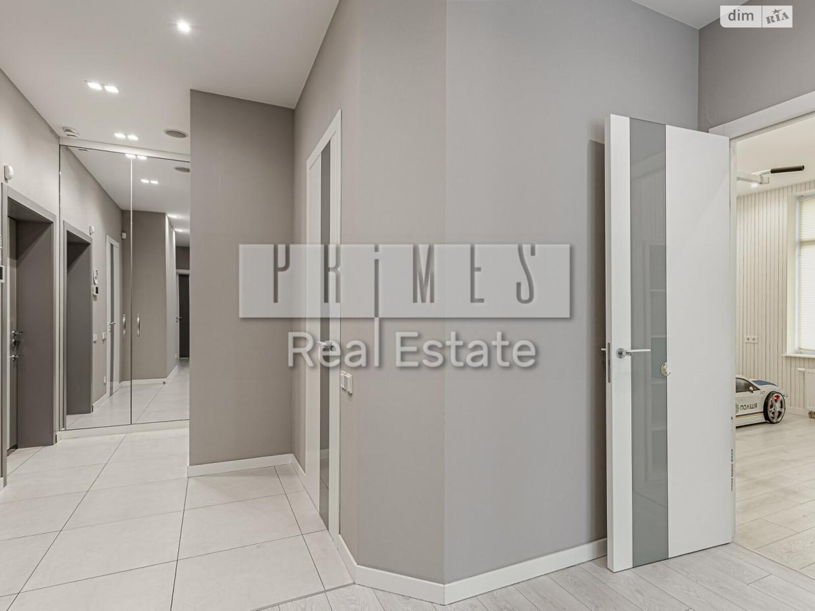 Продаж двокімнатної квартири в Києві, на вул. Андрія Верхогляда 17, район Чорна Гора фото 1