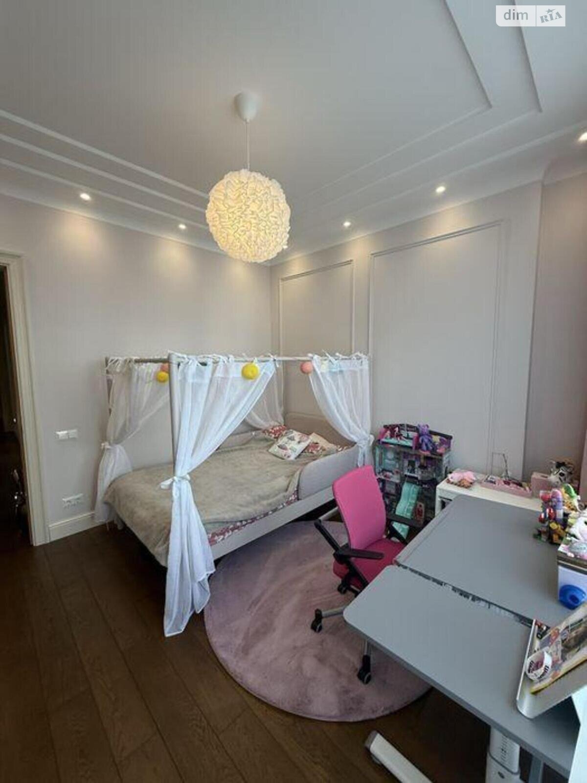 Продаж чотирикімнатної квартири в Києві, на вул. Андрія Верхогляда 12, район Чорна Гора фото 1