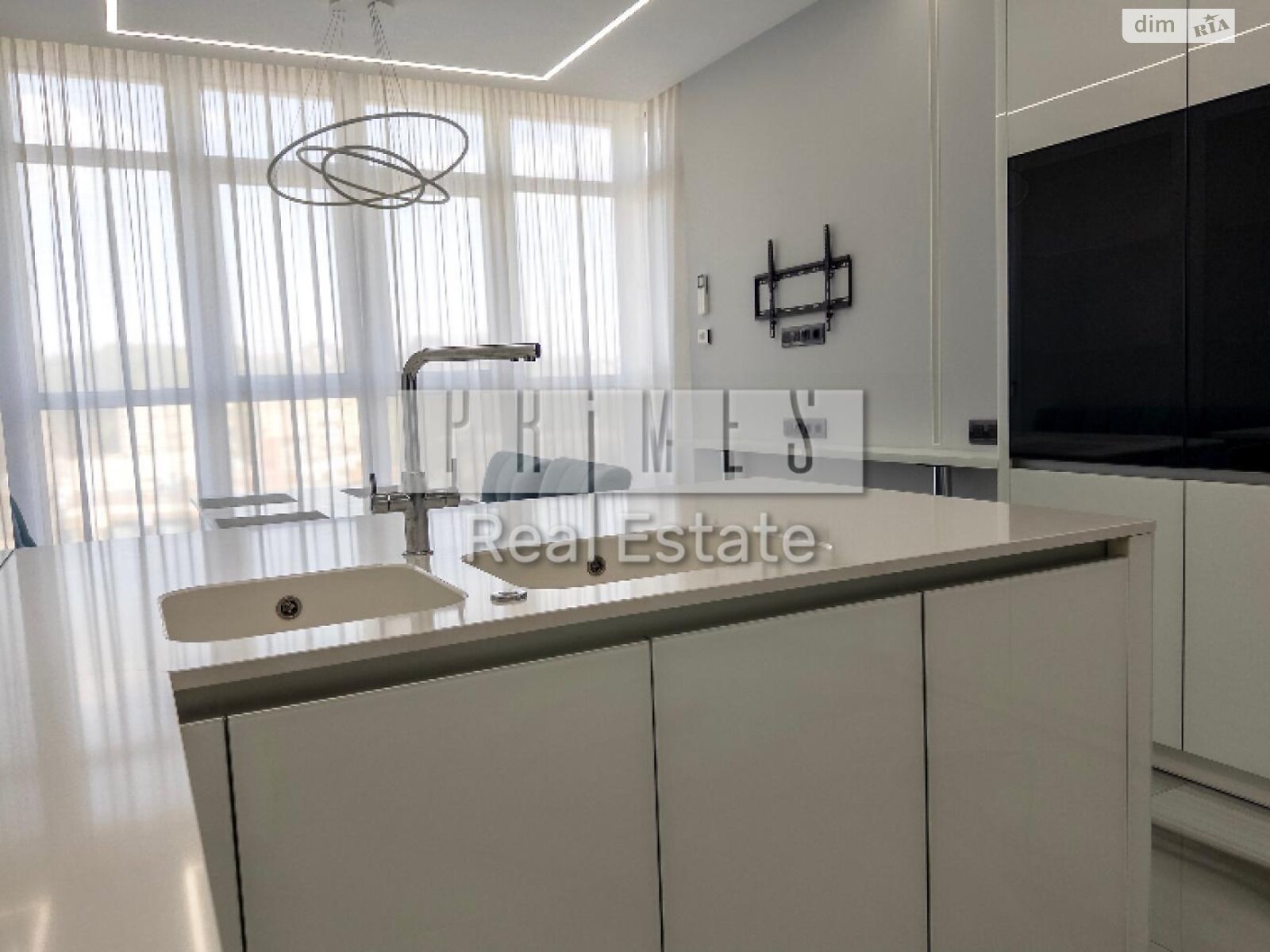 Продаж двокімнатної квартири в Києві, на вул. Андрія Верхогляда 11, район Чорна Гора фото 1