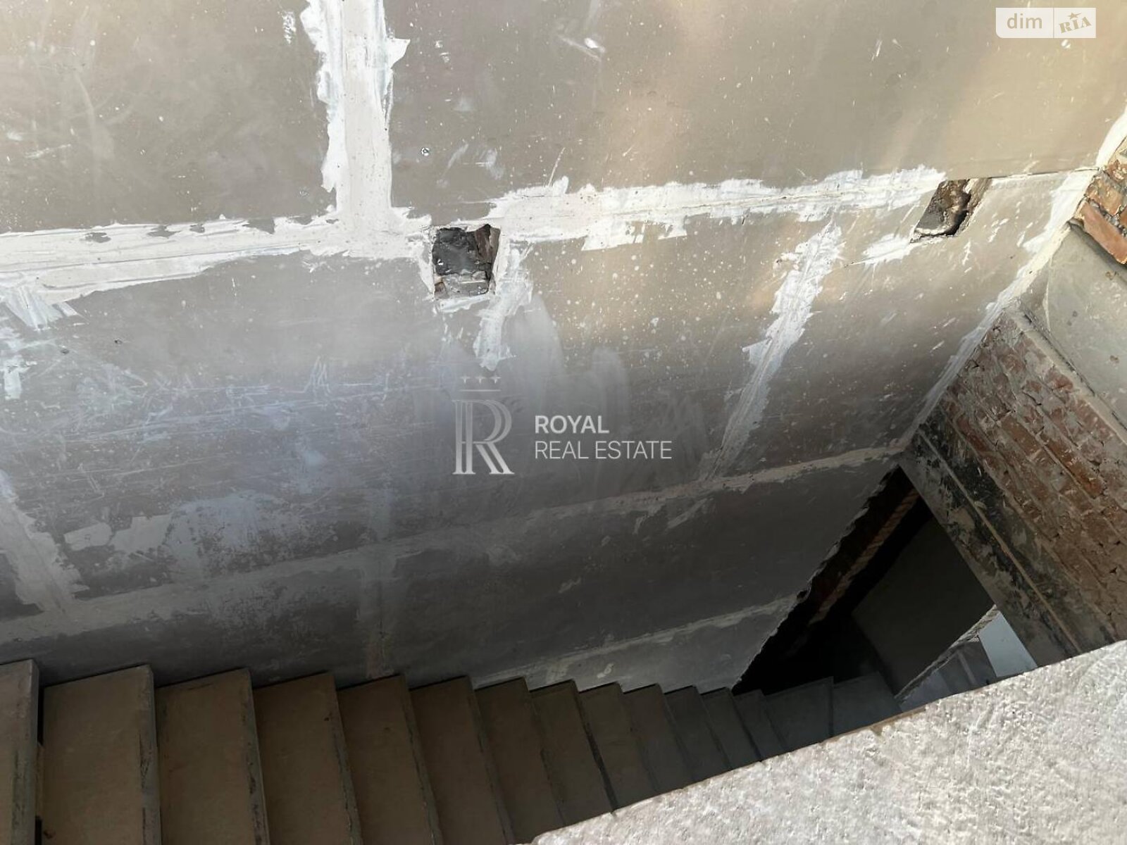 Продажа трехкомнатной квартиры в Киеве, на ул. Андрея Верхогляда 11Б, район Черная Гора фото 1