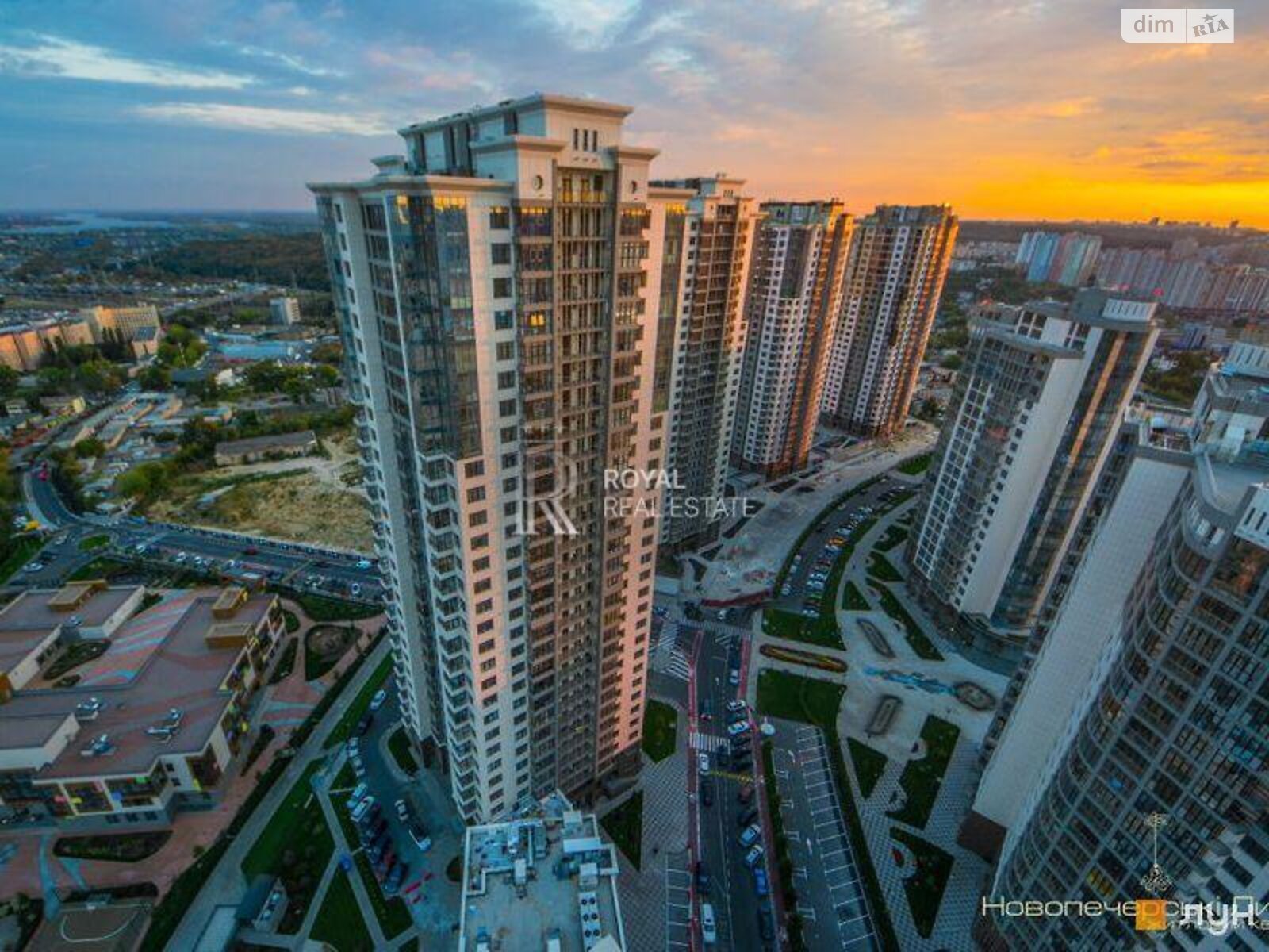 Продажа трехкомнатной квартиры в Киеве, на ул. Андрея Верхогляда 11Б, район Черная Гора фото 1