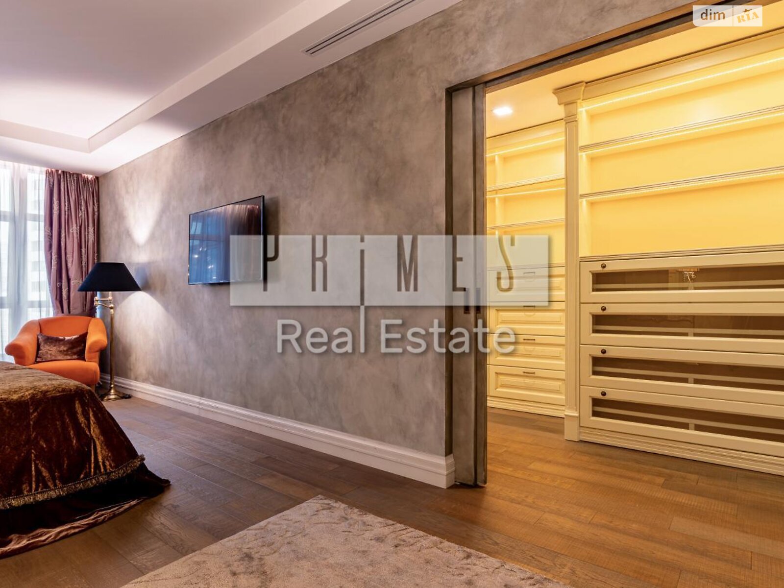 Продажа четырехкомнатной квартиры в Киеве, на ул. Андрея Верхогляда 12, район Черная Гора фото 1