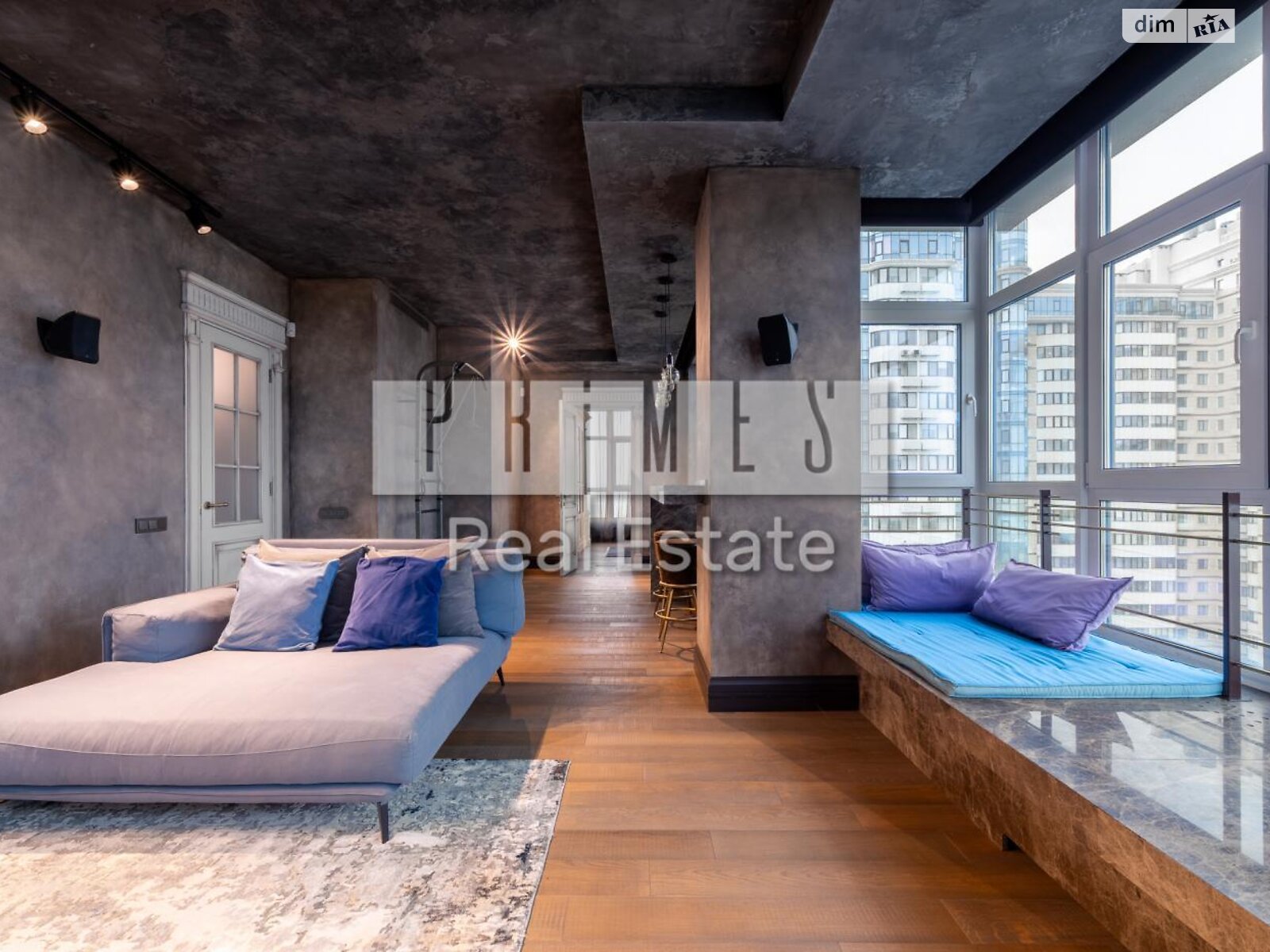 Продажа четырехкомнатной квартиры в Киеве, на ул. Андрея Верхогляда 12, район Черная Гора фото 1