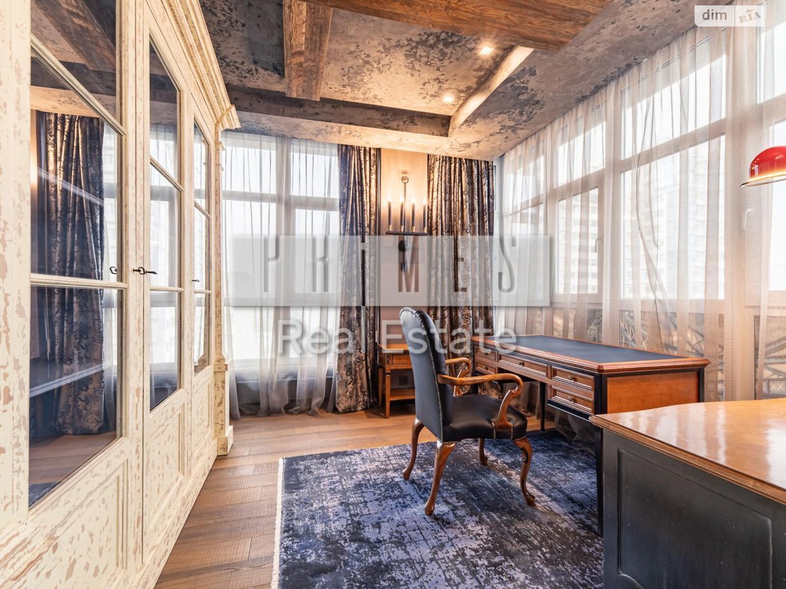 Продажа четырехкомнатной квартиры в Киеве, на ул. Андрея Верхогляда 12, район Черная Гора фото 1