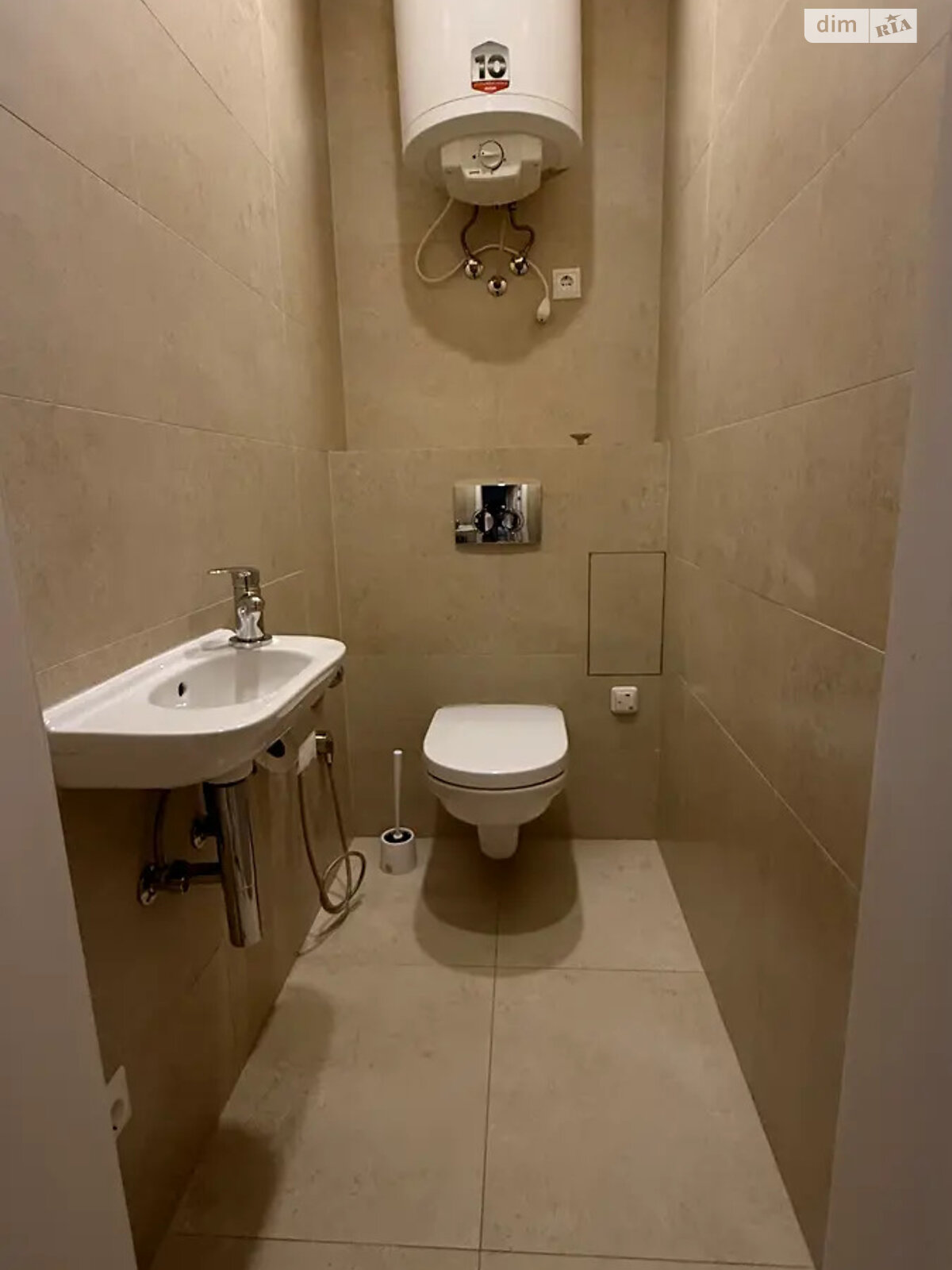 Продаж двокімнатної квартири в Києві, на вул. Андрія Верхогляда 2А, район Чорна Гора фото 1