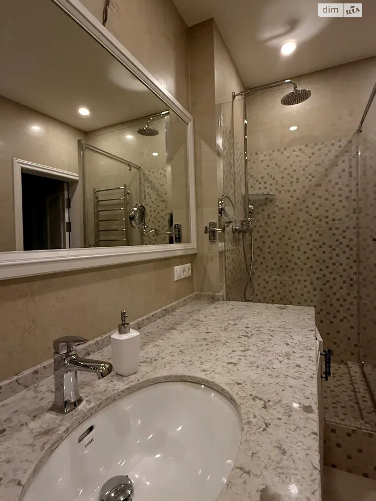 Продаж двокімнатної квартири в Києві, на вул. Андрія Верхогляда 2А, район Чорна Гора фото 1