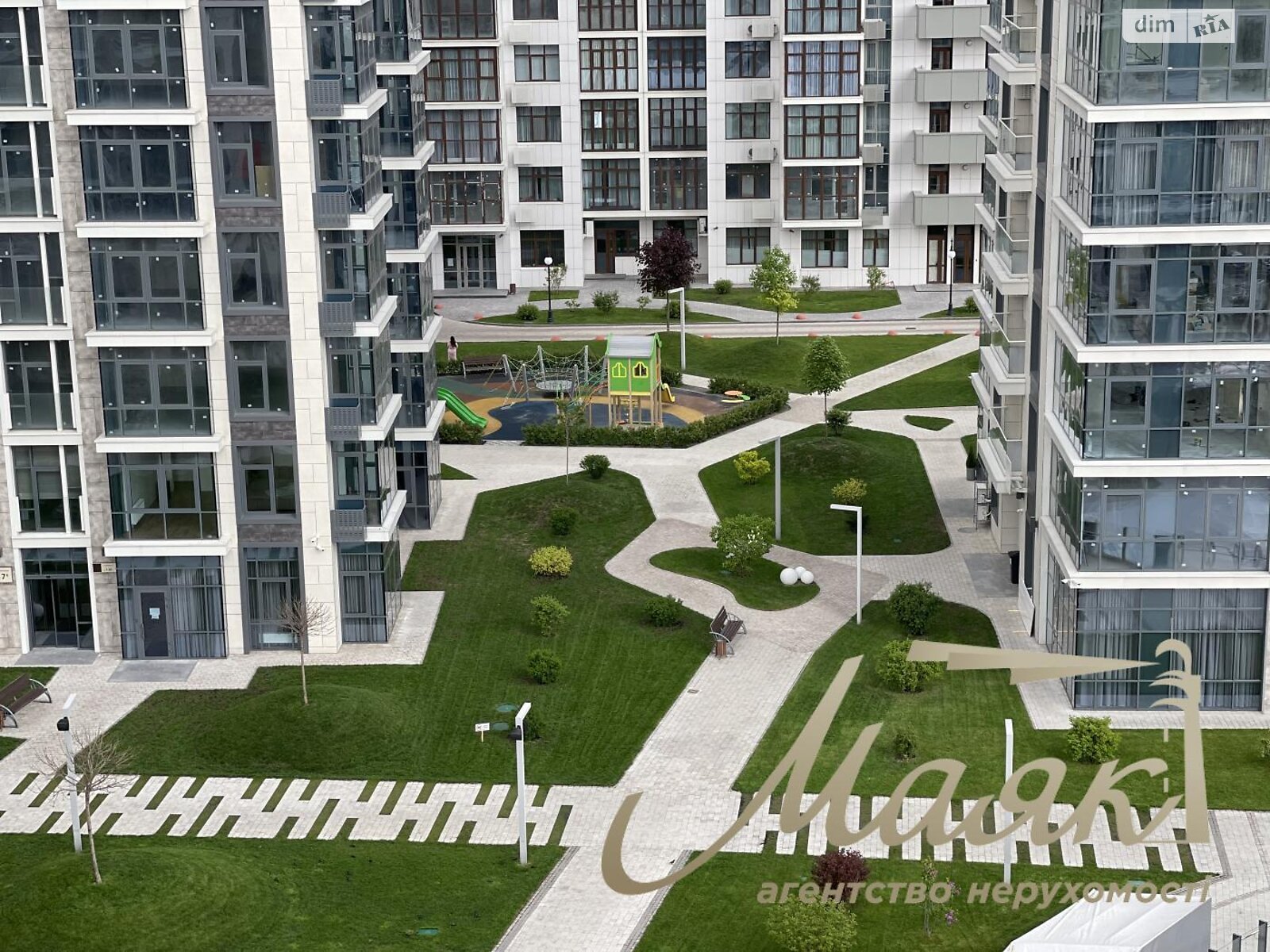 Продажа трехкомнатной квартиры в Киеве, на ул. Андрея Верхогляда 19Б, район Черная Гора фото 1