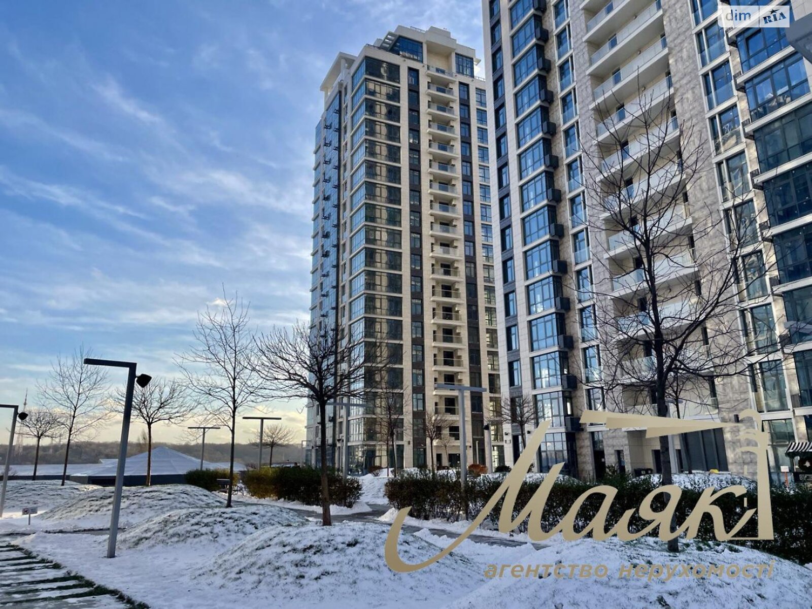 Продажа трехкомнатной квартиры в Киеве, на ул. Андрея Верхогляда 19Б, район Черная Гора фото 1