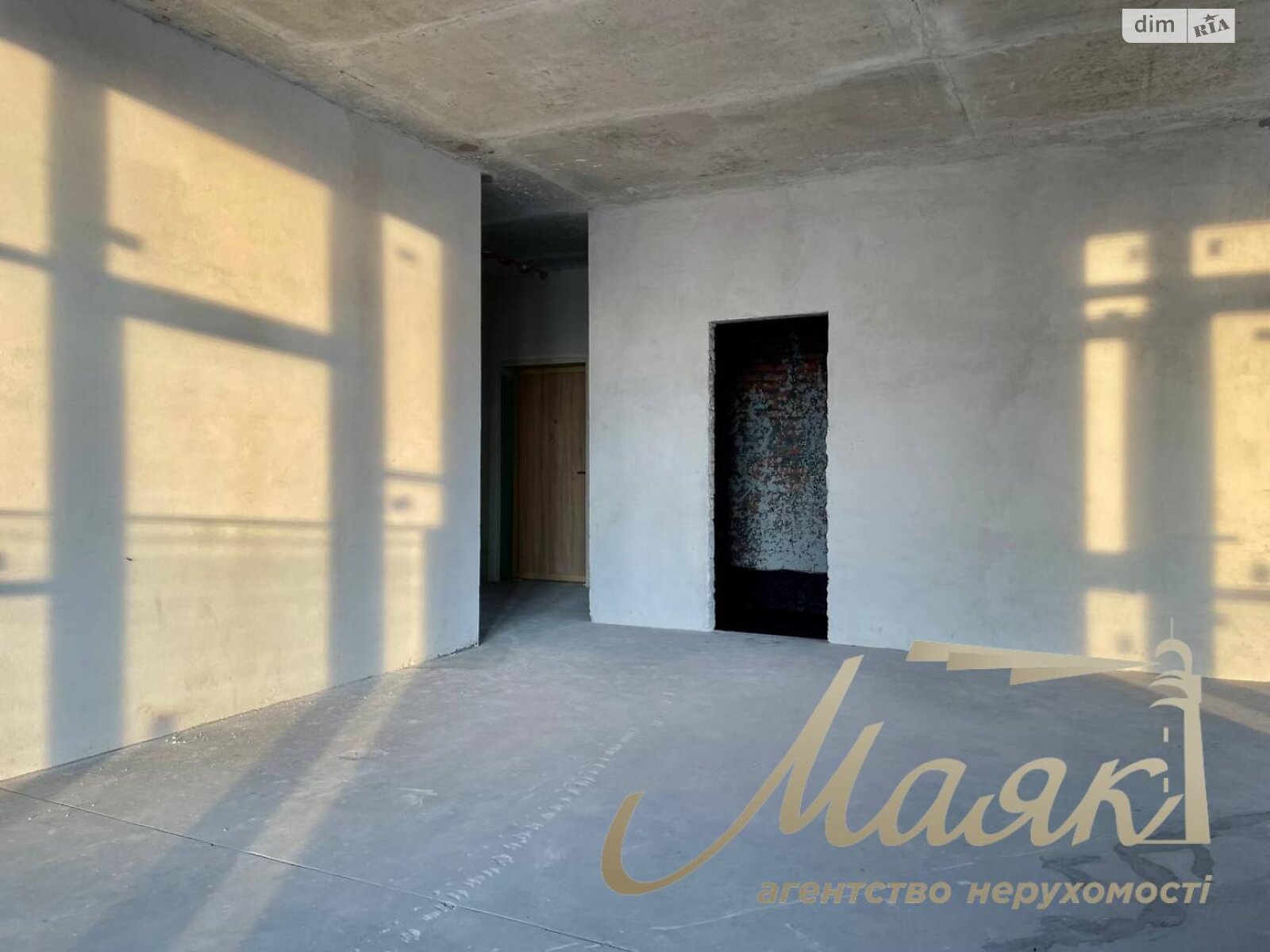 Продажа трехкомнатной квартиры в Киеве, на ул. Андрея Верхогляда 19Б, район Черная Гора фото 1