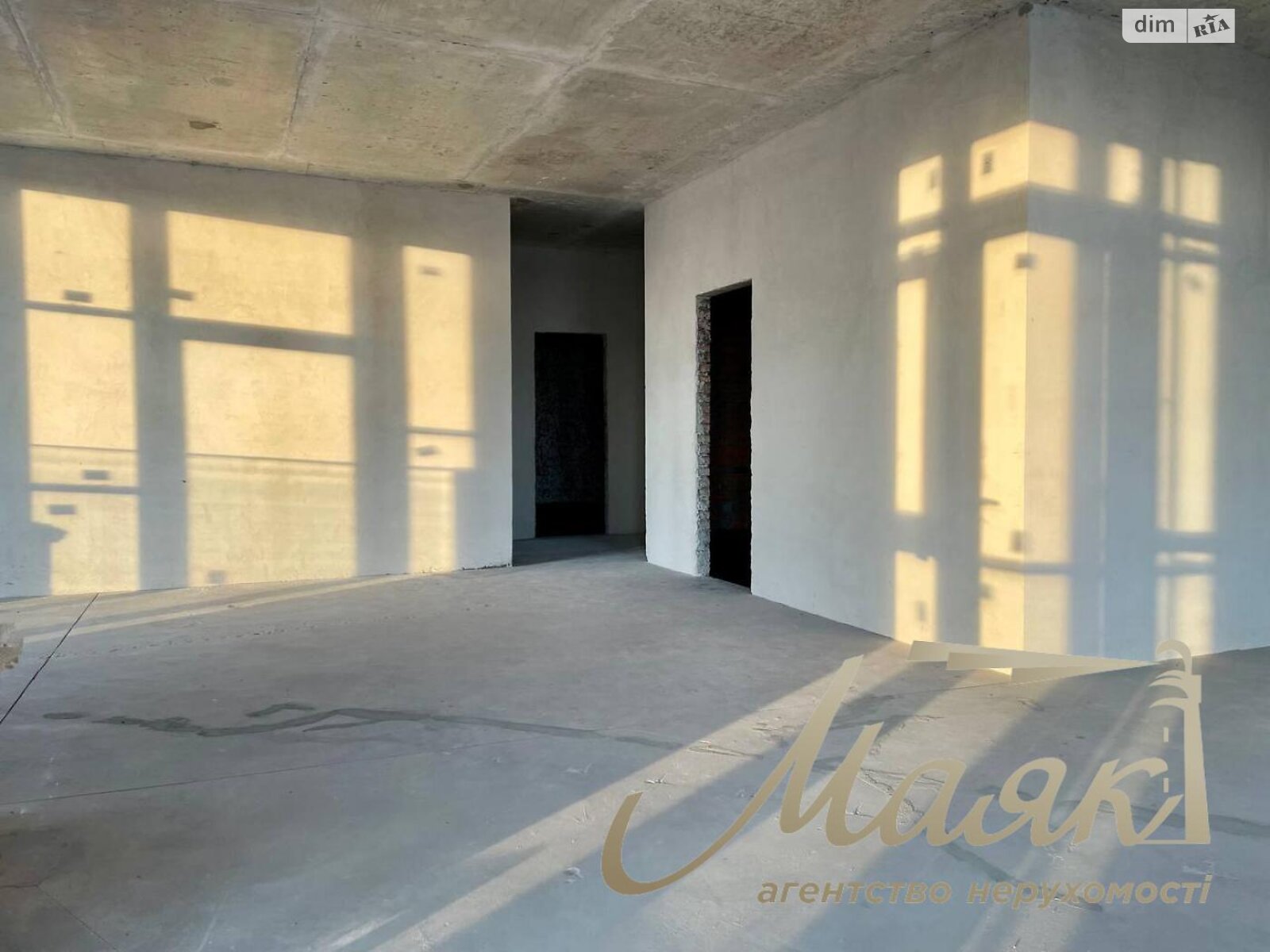 Продажа трехкомнатной квартиры в Киеве, на ул. Андрея Верхогляда 19Б, район Черная Гора фото 1