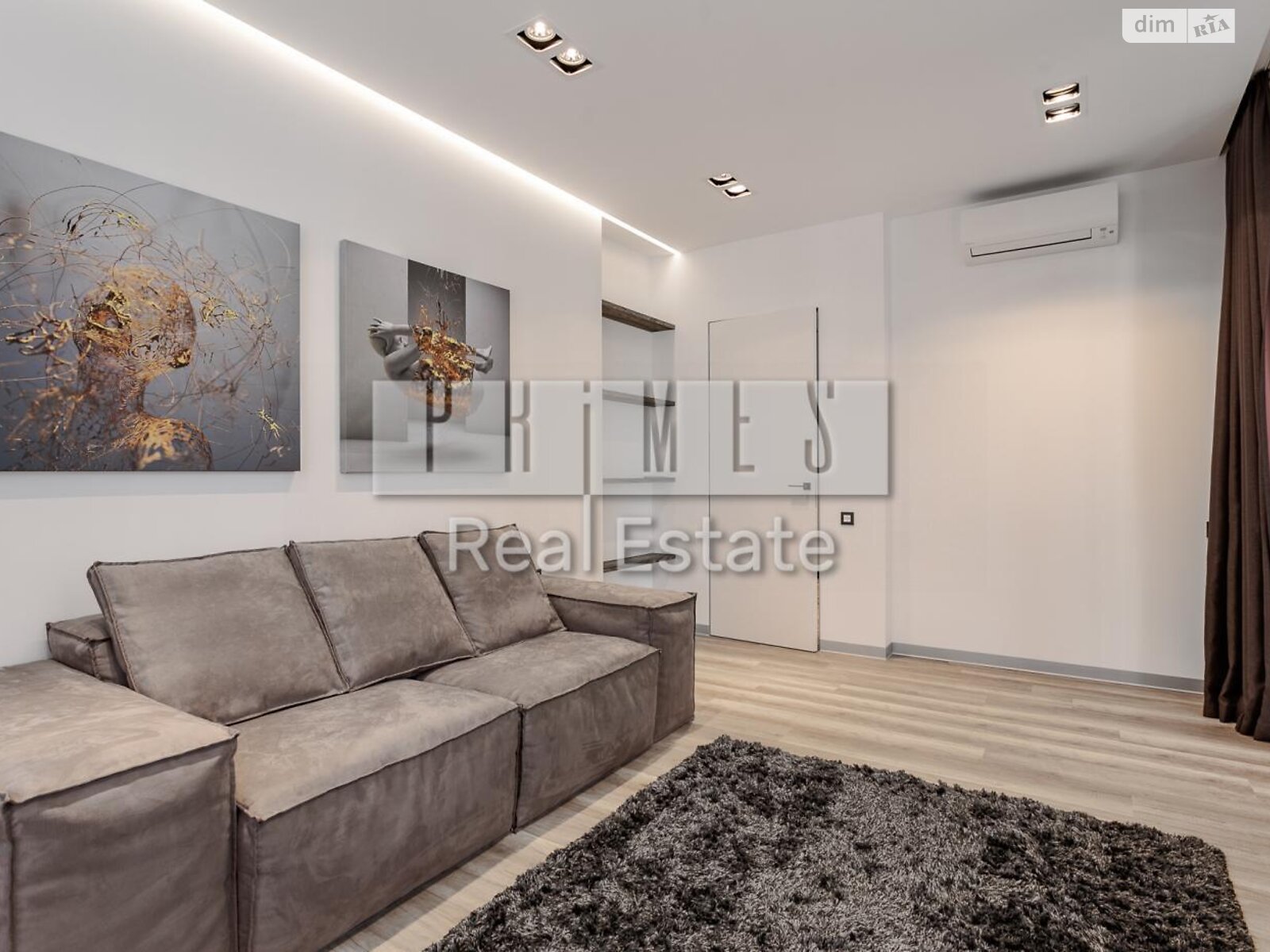 Продаж трикімнатної квартири в Києві, на вул. Андрія Верхогляда 17, район Чорна Гора фото 1