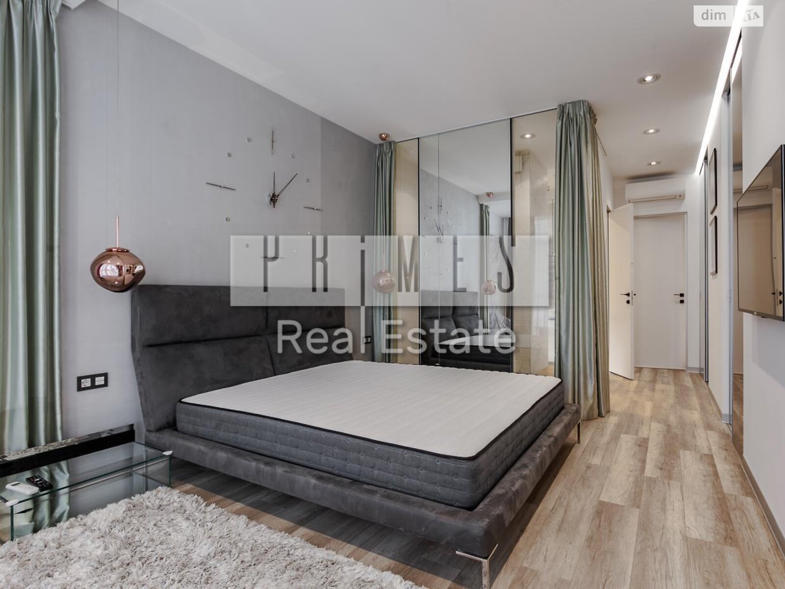 Продаж трикімнатної квартири в Києві, на вул. Андрія Верхогляда 17, район Чорна Гора фото 1