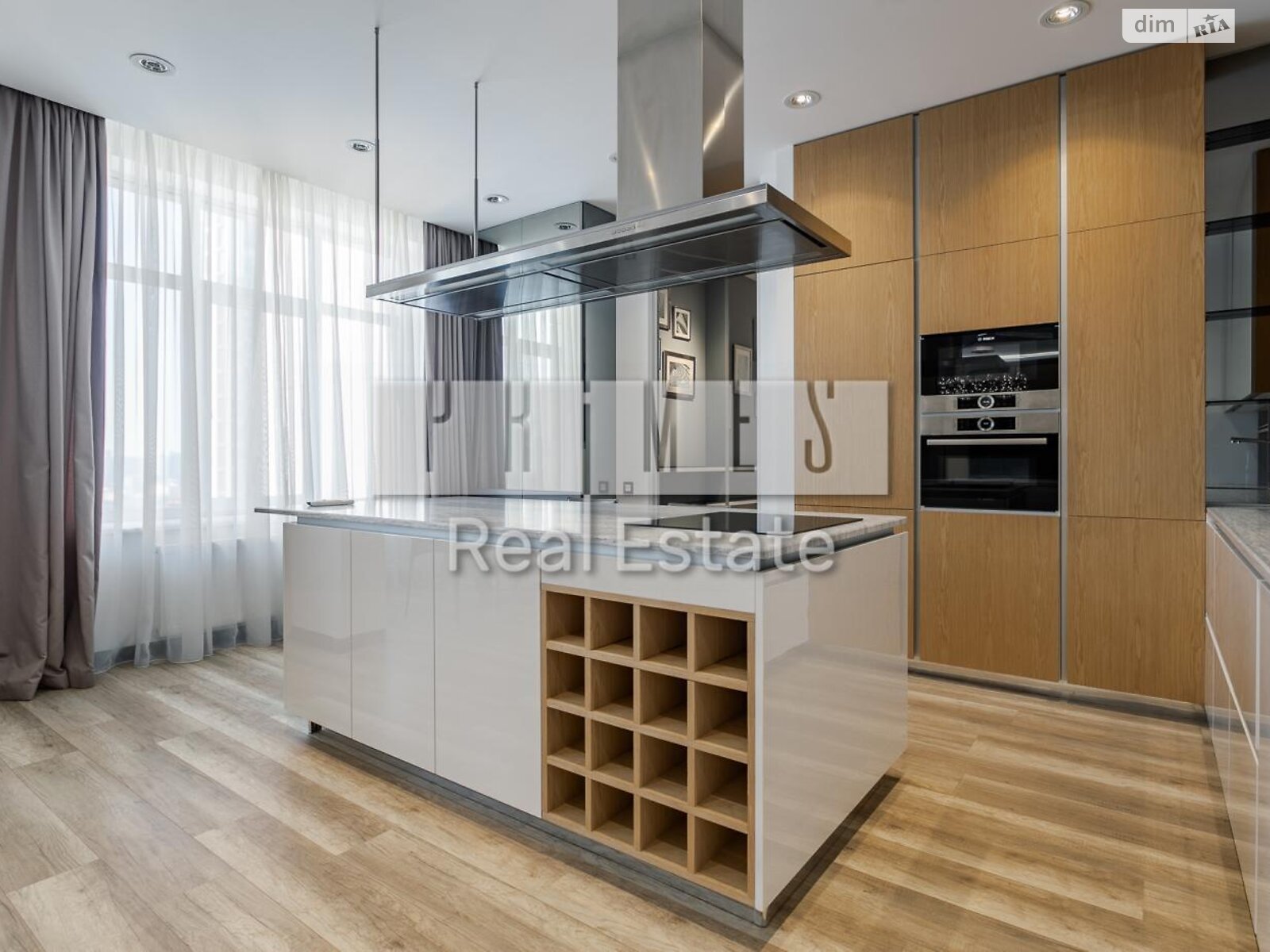 Продаж трикімнатної квартири в Києві, на вул. Андрія Верхогляда 17, район Чорна Гора фото 1