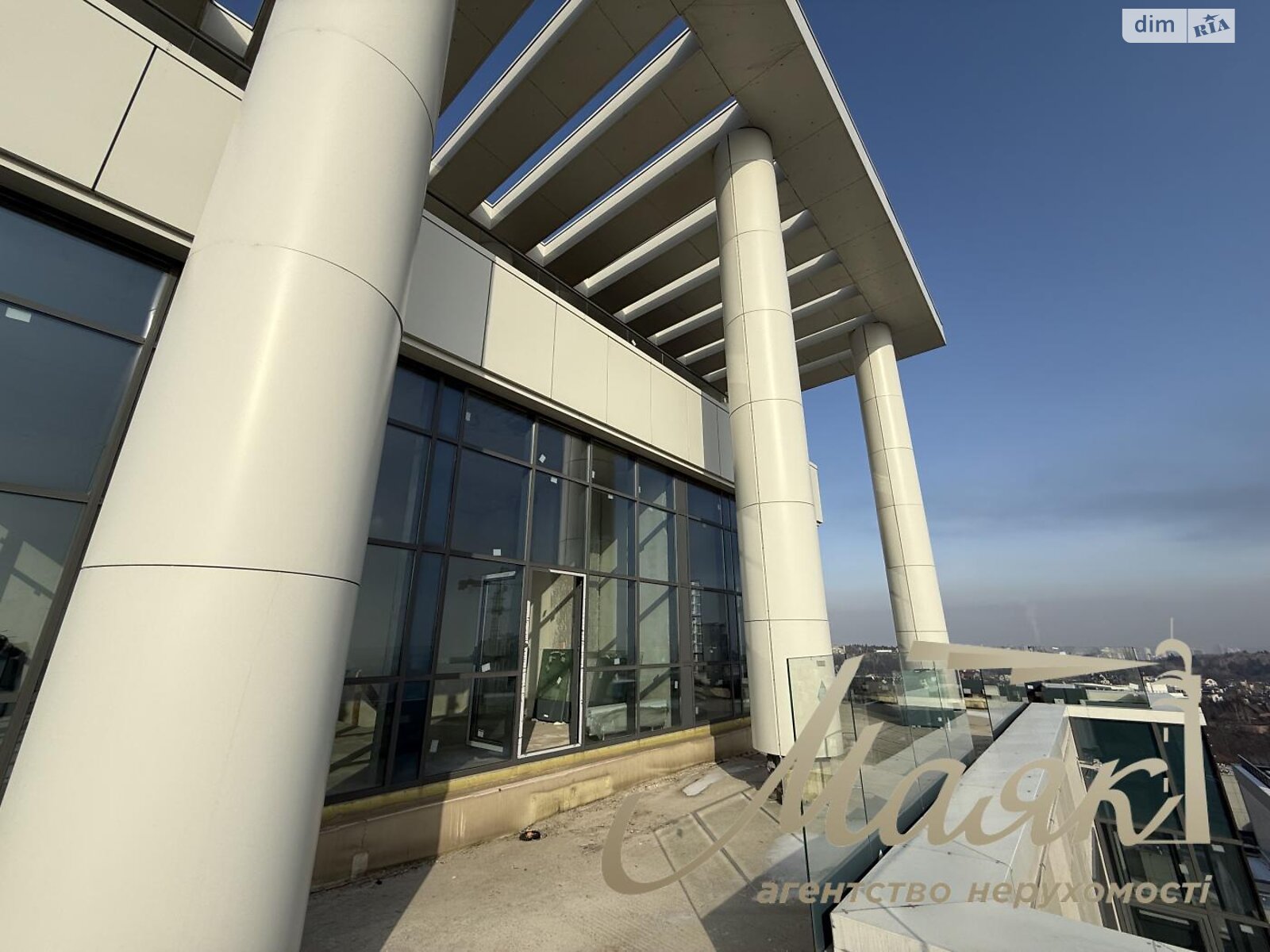 Продажа пятикомнатной квартиры в Киеве, на ул. Андрея Верхогляда 17Б, район Черная Гора фото 1