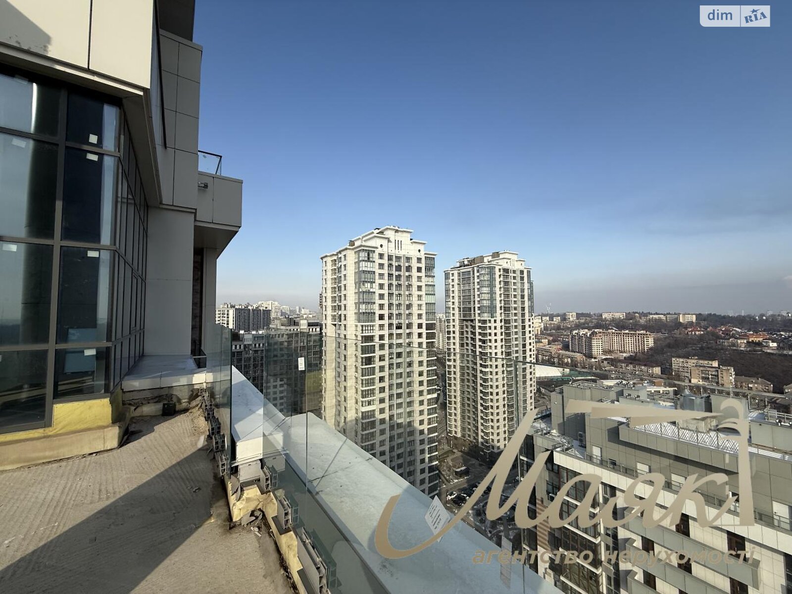 Продажа пятикомнатной квартиры в Киеве, на ул. Андрея Верхогляда 17Б, район Черная Гора фото 1