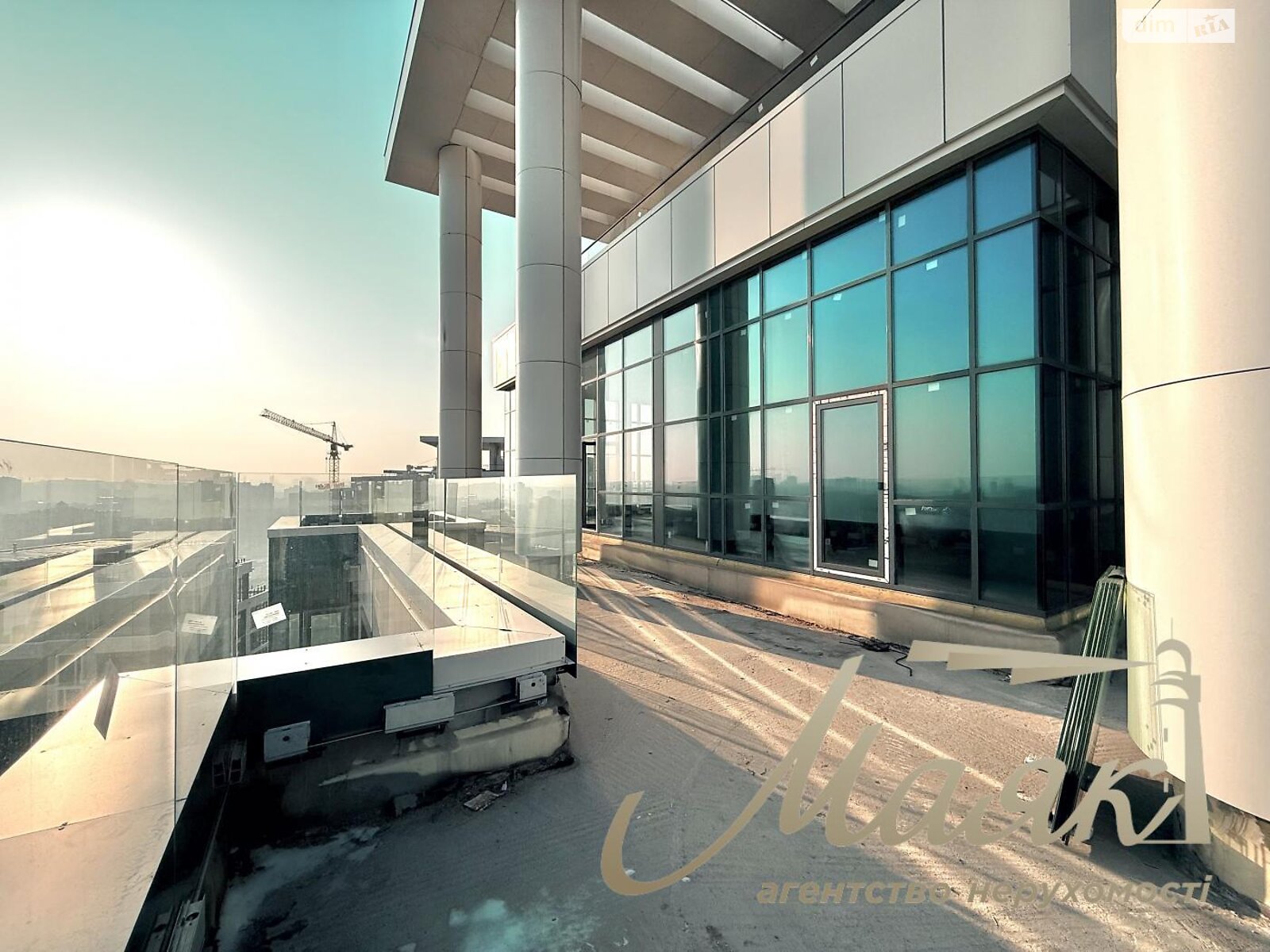 Продажа пятикомнатной квартиры в Киеве, на ул. Андрея Верхогляда 17Б, район Черная Гора фото 1