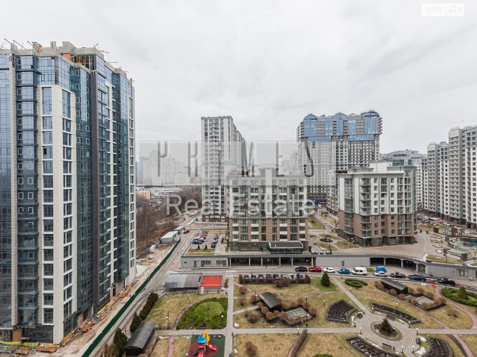 Продажа трехкомнатной квартиры в Киеве, на ул. Андрея Верхогляда 20, район Черная Гора фото 1