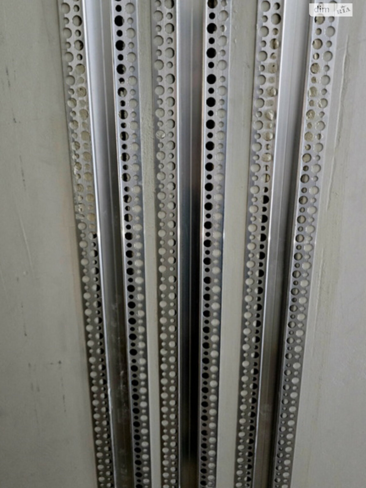 Продаж трикімнатної квартири в Києві, на вул. Андрія Верхогляда 11, район Чорна Гора фото 1 Продаж трикімнатної квартири в Києві, на вул. Андрія Верхогляда 11, район Чорна Гора фото 1