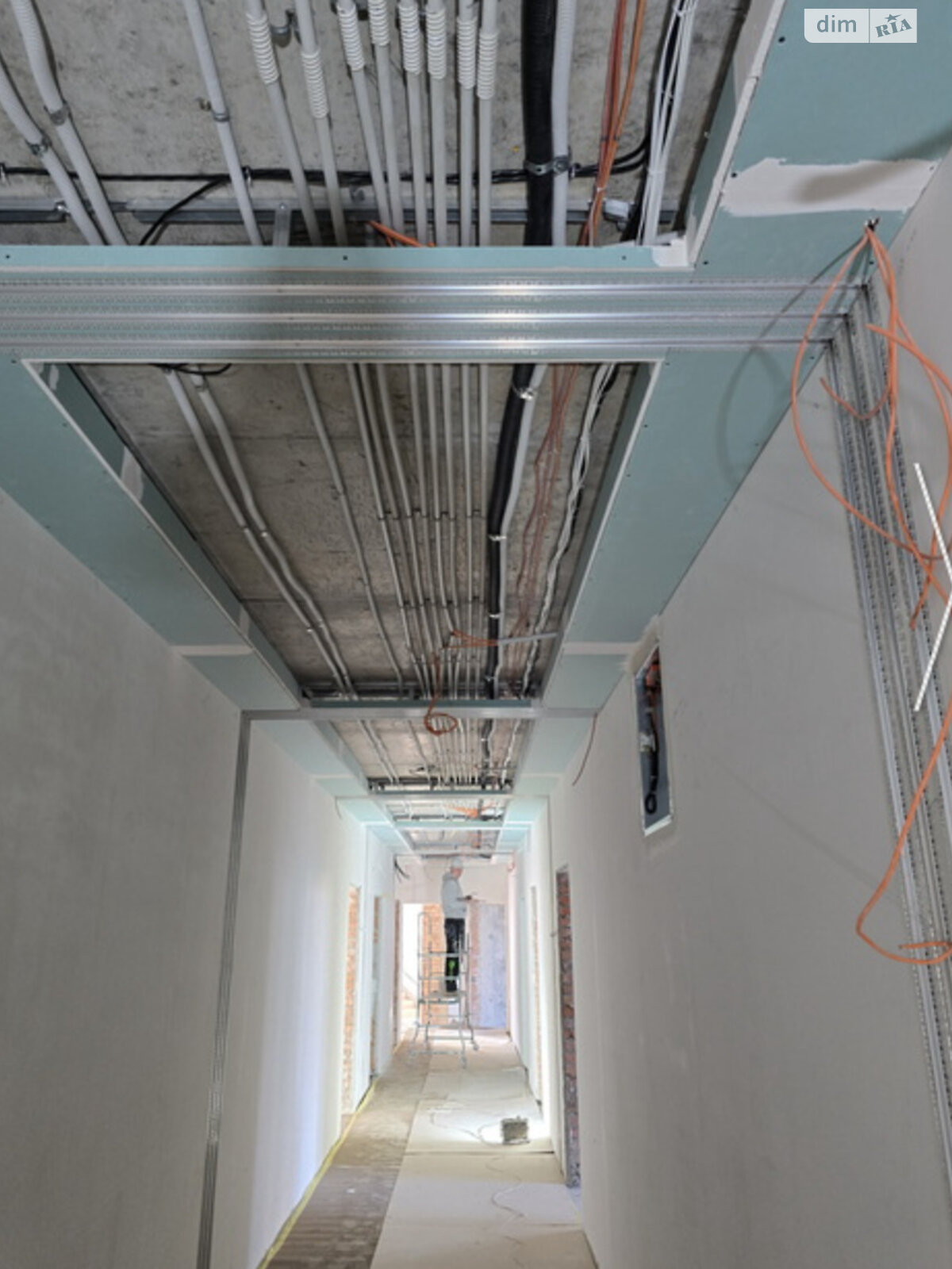 Продаж трикімнатної квартири в Києві, на вул. Андрія Верхогляда 11, район Чорна Гора фото 1 Продаж трикімнатної квартири в Києві, на вул. Андрія Верхогляда 11, район Чорна Гора фото 1