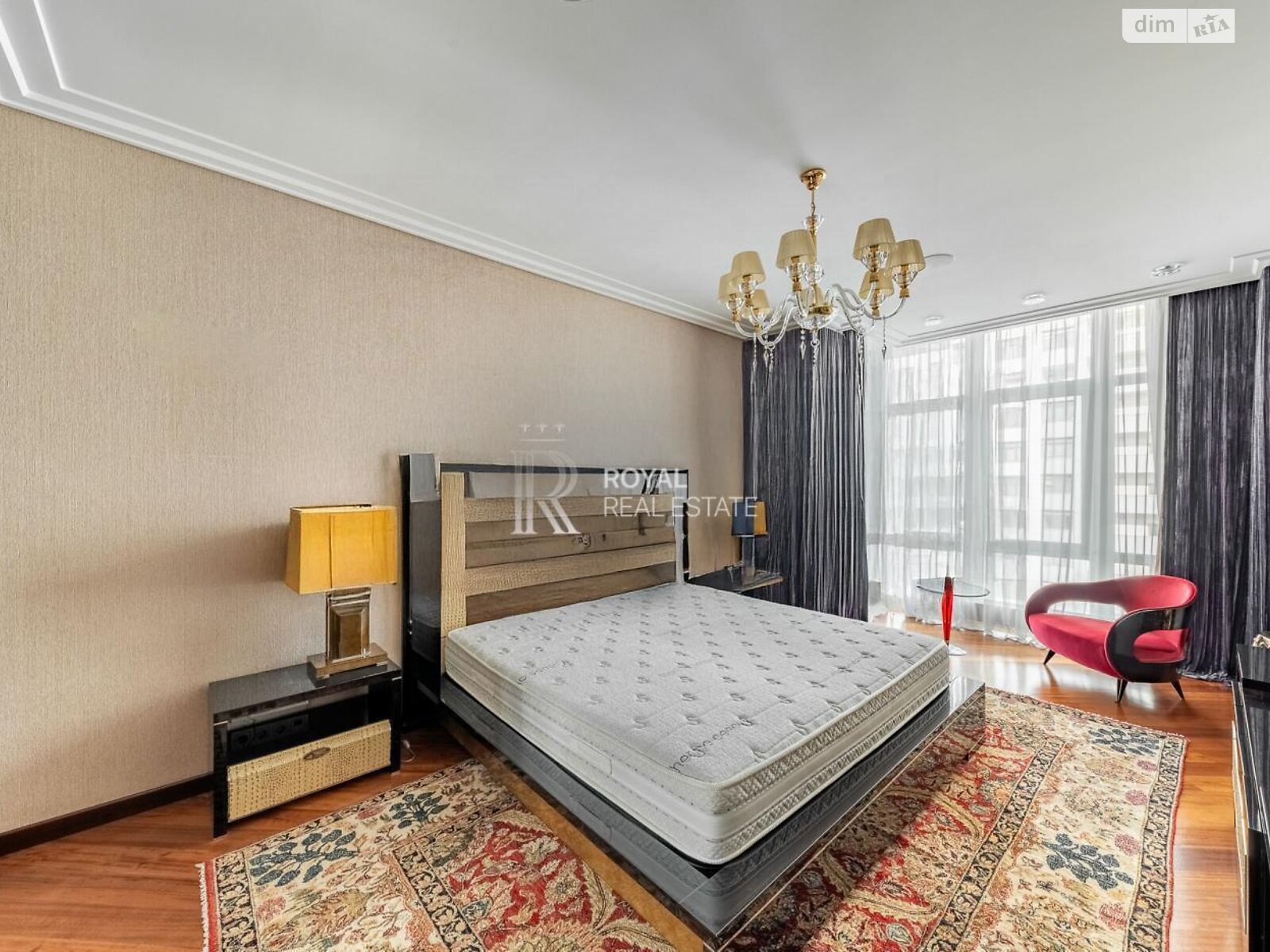 Продажа трехкомнатной квартиры в Киеве, на ул. Андрея Верхогляда 18А, район Черная Гора фото 1