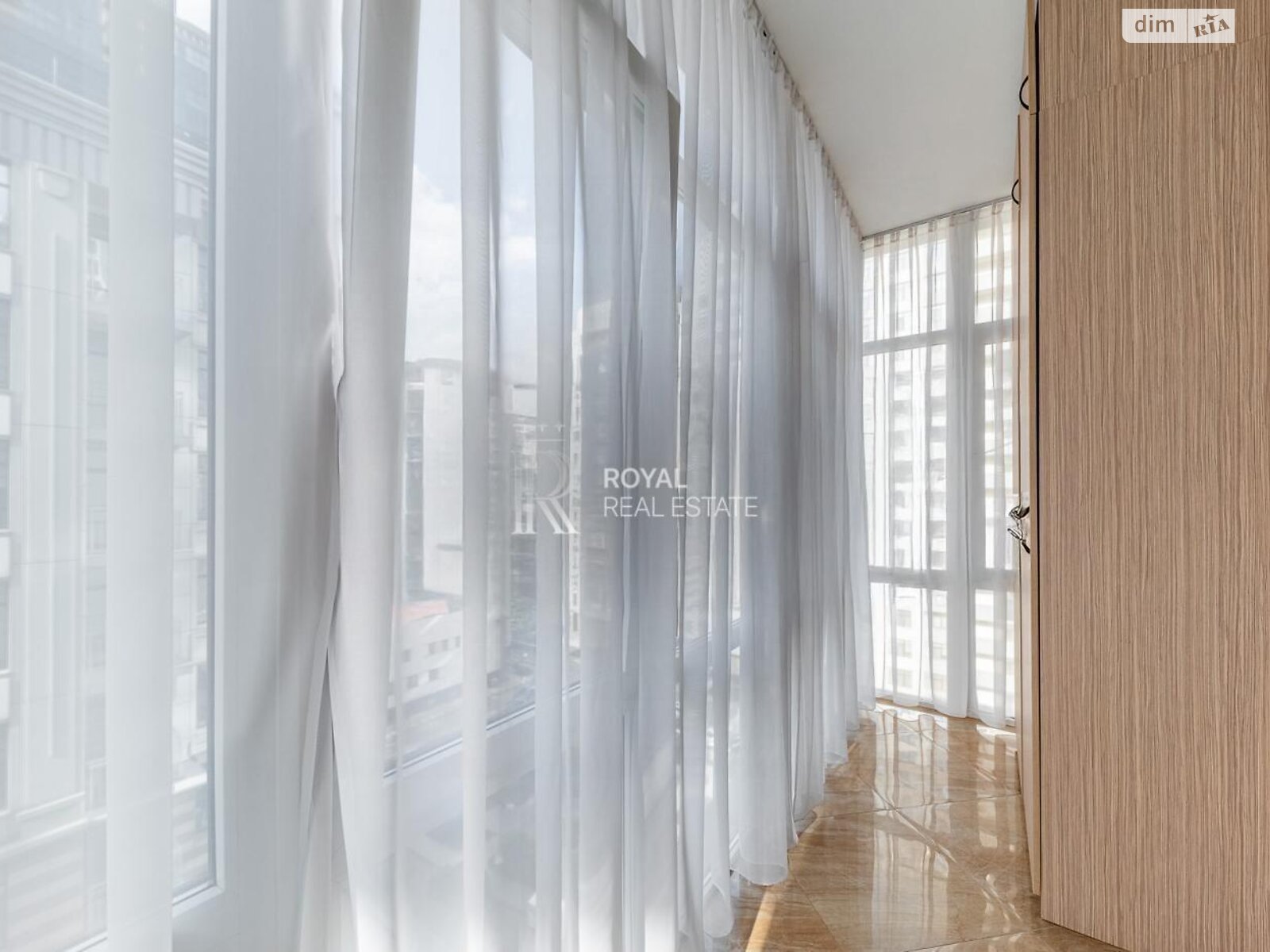 Продажа трехкомнатной квартиры в Киеве, на ул. Андрея Верхогляда 18А, район Черная Гора фото 1