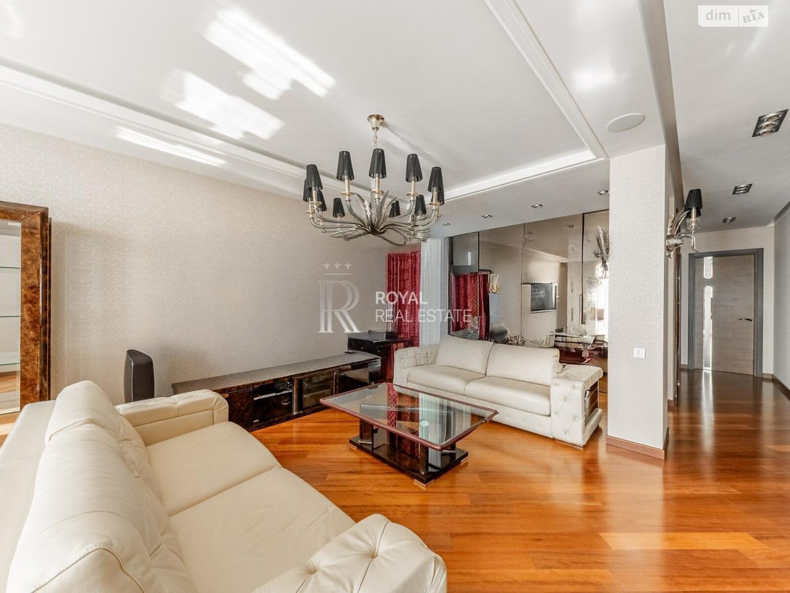 Продажа трехкомнатной квартиры в Киеве, на ул. Андрея Верхогляда 18А, район Черная Гора фото 1