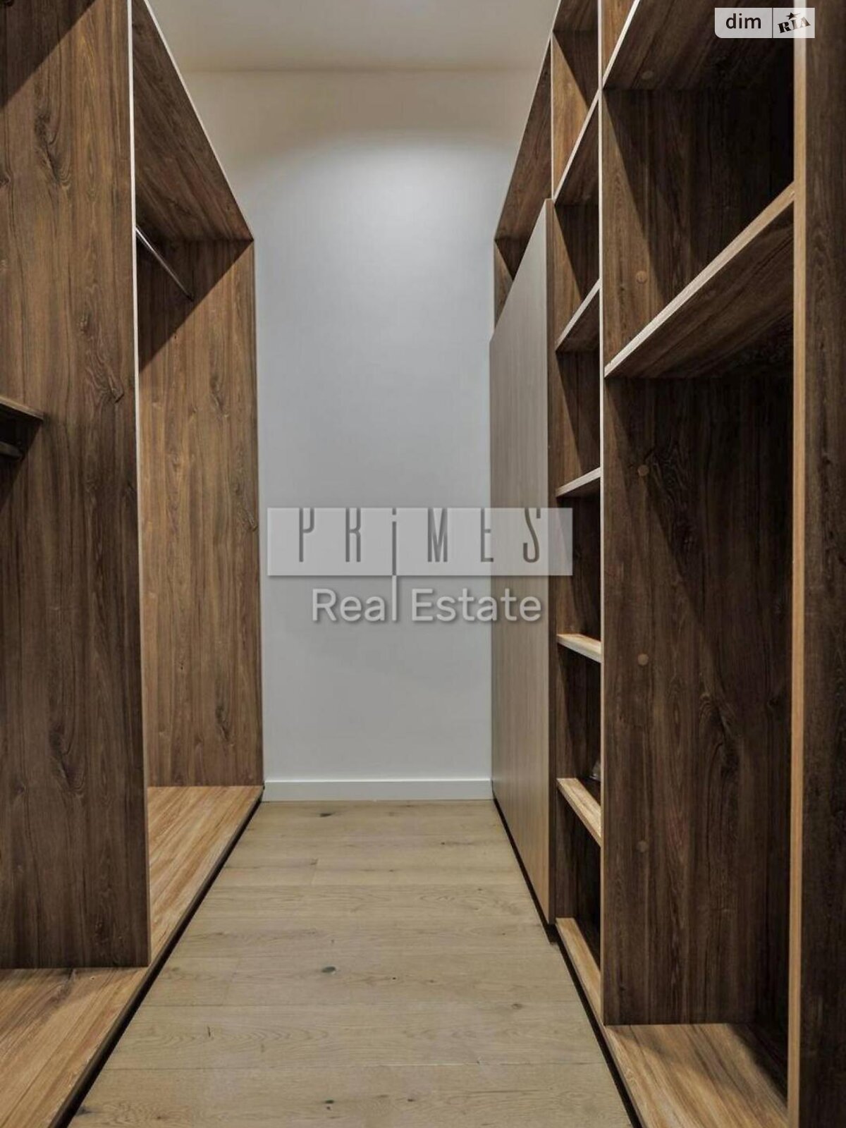 Продажа трехкомнатной квартиры в Киеве, на ул. Андрея Верхогляда 17, район Черная Гора фото 1