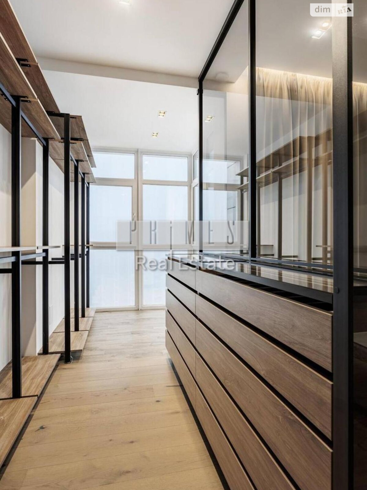 Продажа трехкомнатной квартиры в Киеве, на ул. Андрея Верхогляда 17, район Черная Гора фото 1