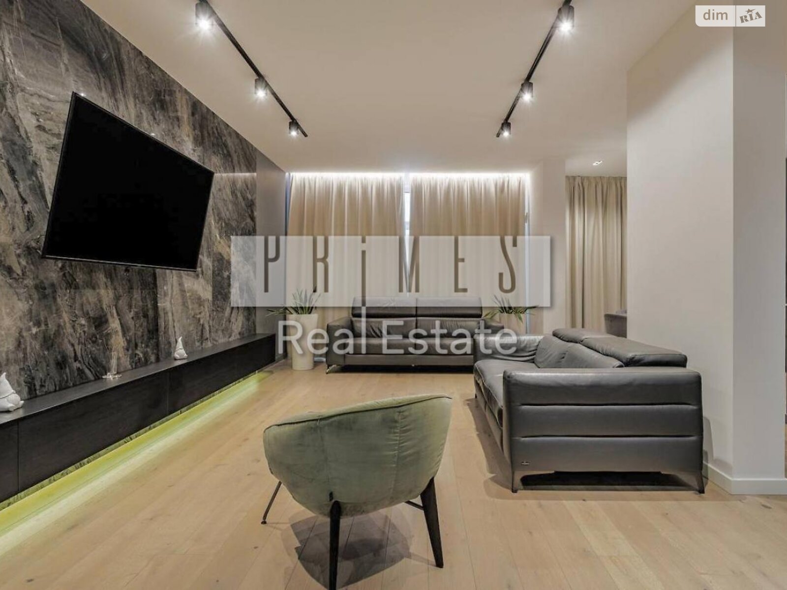 Продажа трехкомнатной квартиры в Киеве, на ул. Андрея Верхогляда 17, район Черная Гора фото 1