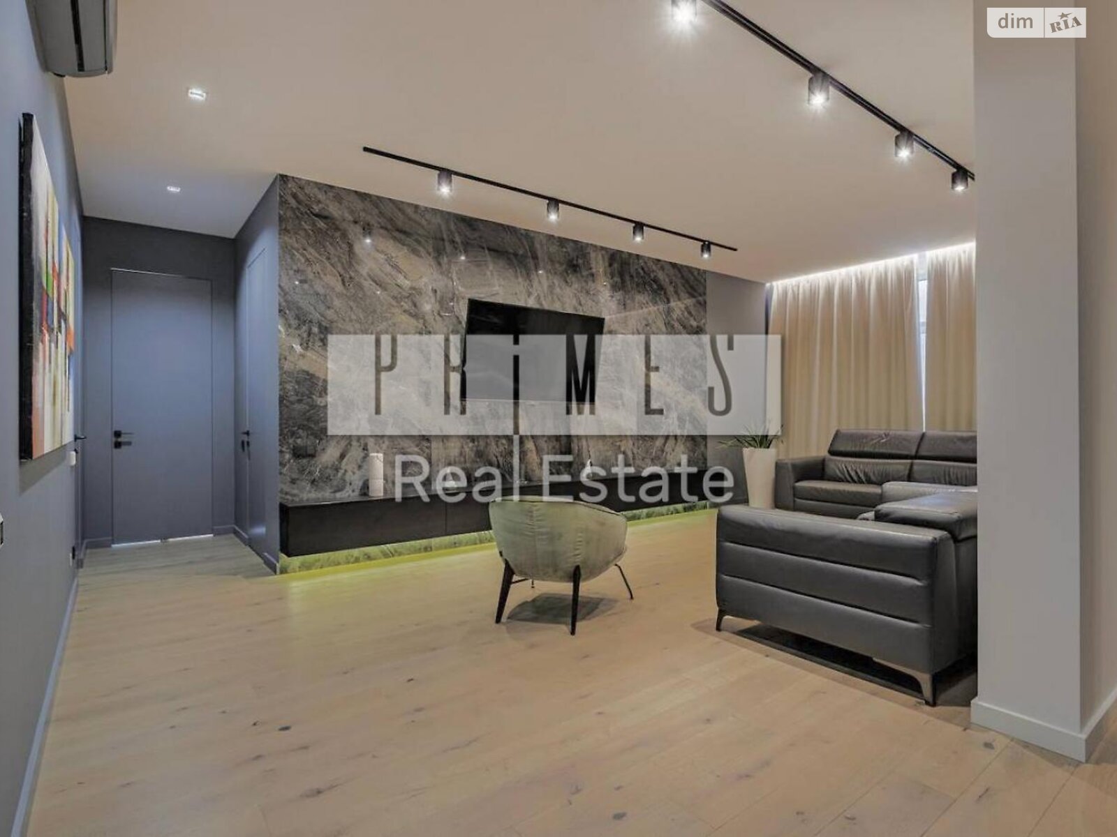 Продажа трехкомнатной квартиры в Киеве, на ул. Андрея Верхогляда 17, район Черная Гора фото 1