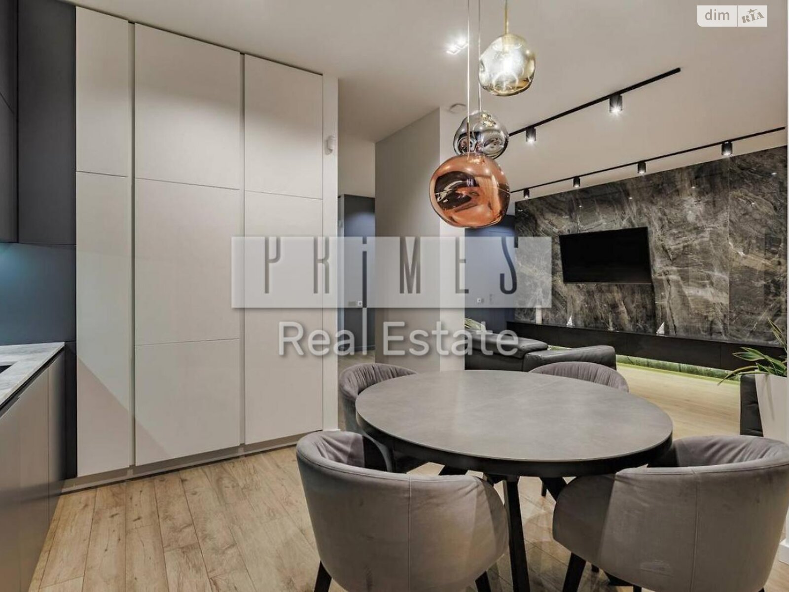 Продажа трехкомнатной квартиры в Киеве, на ул. Андрея Верхогляда 17, район Черная Гора фото 1