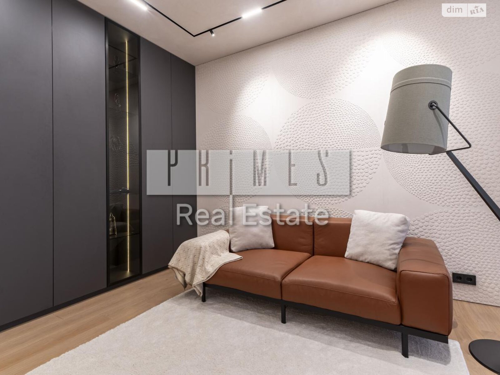 Продажа трехкомнатной квартиры в Киеве, на ул. Андрея Верхогляда 17В, район Черная Гора фото 1