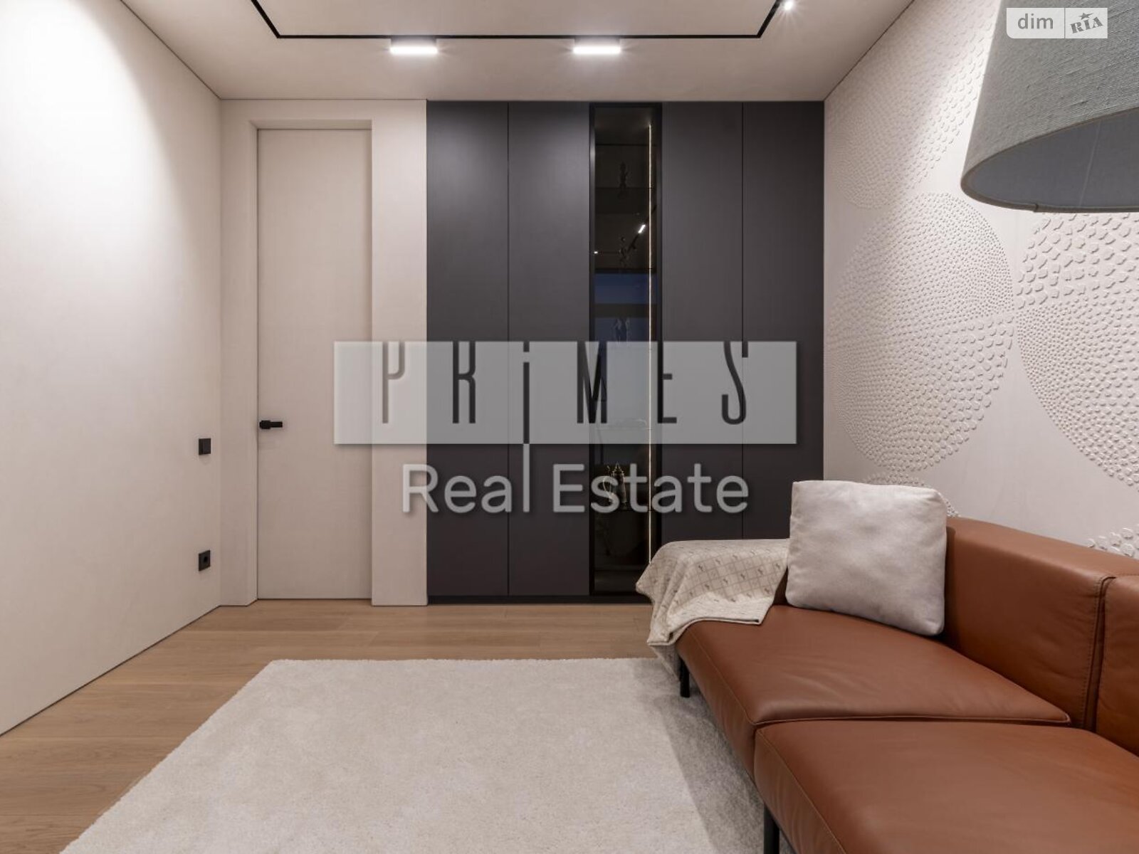 Продажа трехкомнатной квартиры в Киеве, на ул. Андрея Верхогляда 17В, район Черная Гора фото 1