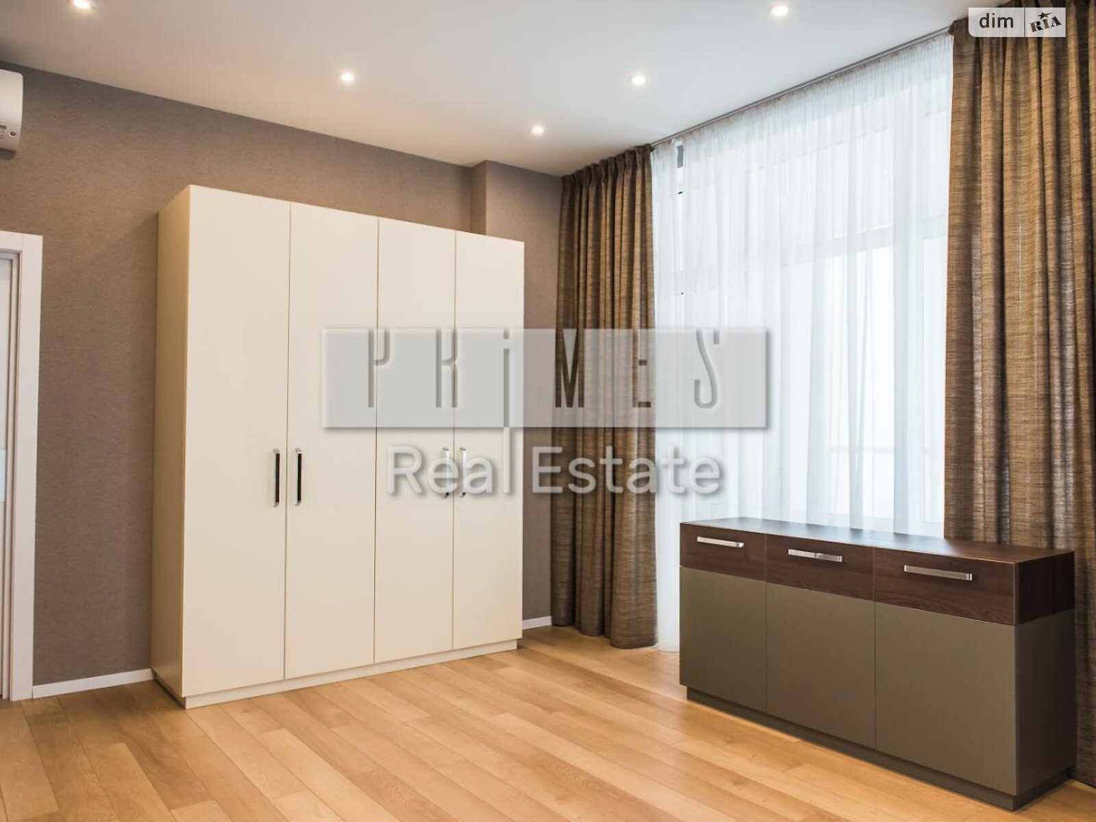 Продажа пятикомнатной квартиры в Киеве, на ул. Андрея Верхогляда, район Черная Гора фото 1